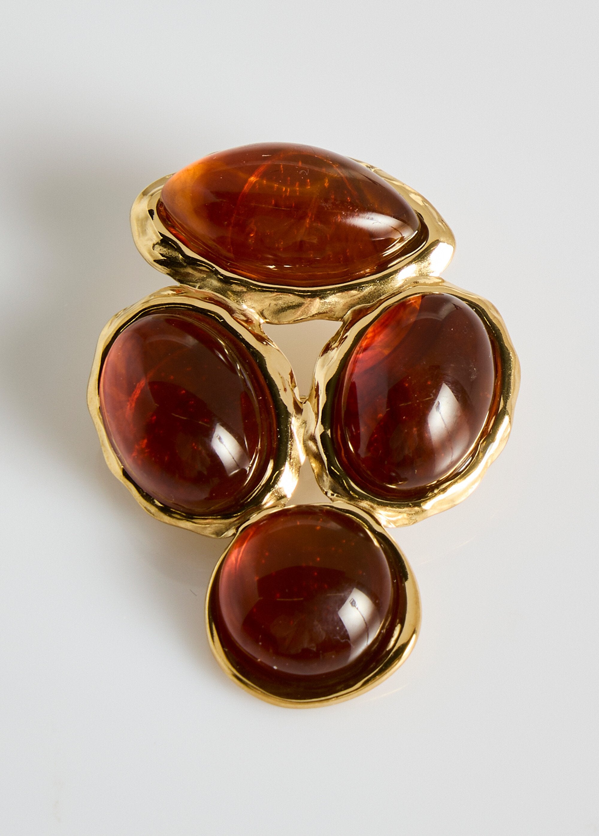 Stainless_steel_brooch_with_resin_cabochons_Brown_FA1_slim