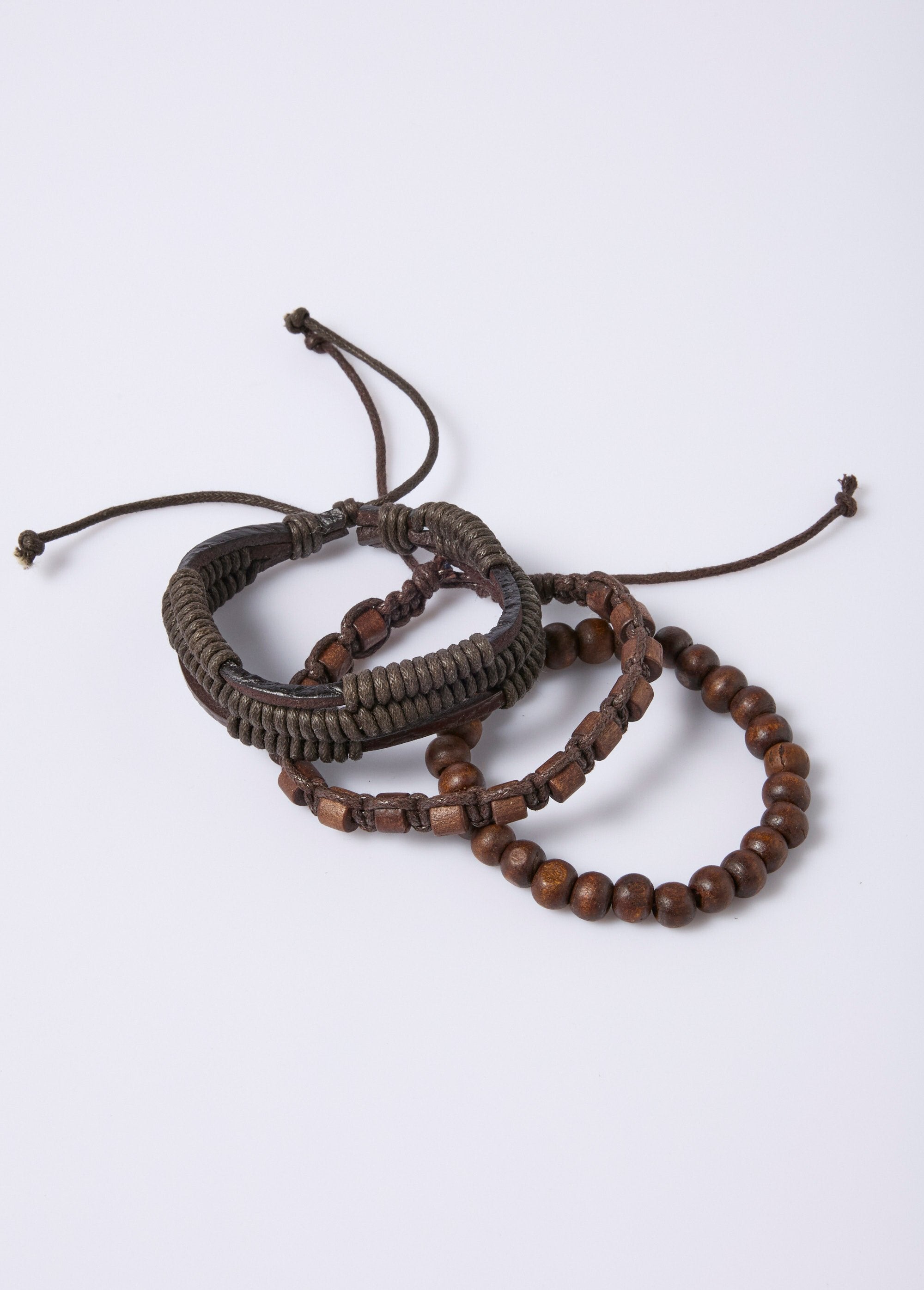 Leather,_rope_and_wooden_bead_bracelets_Brown_DE1_slim