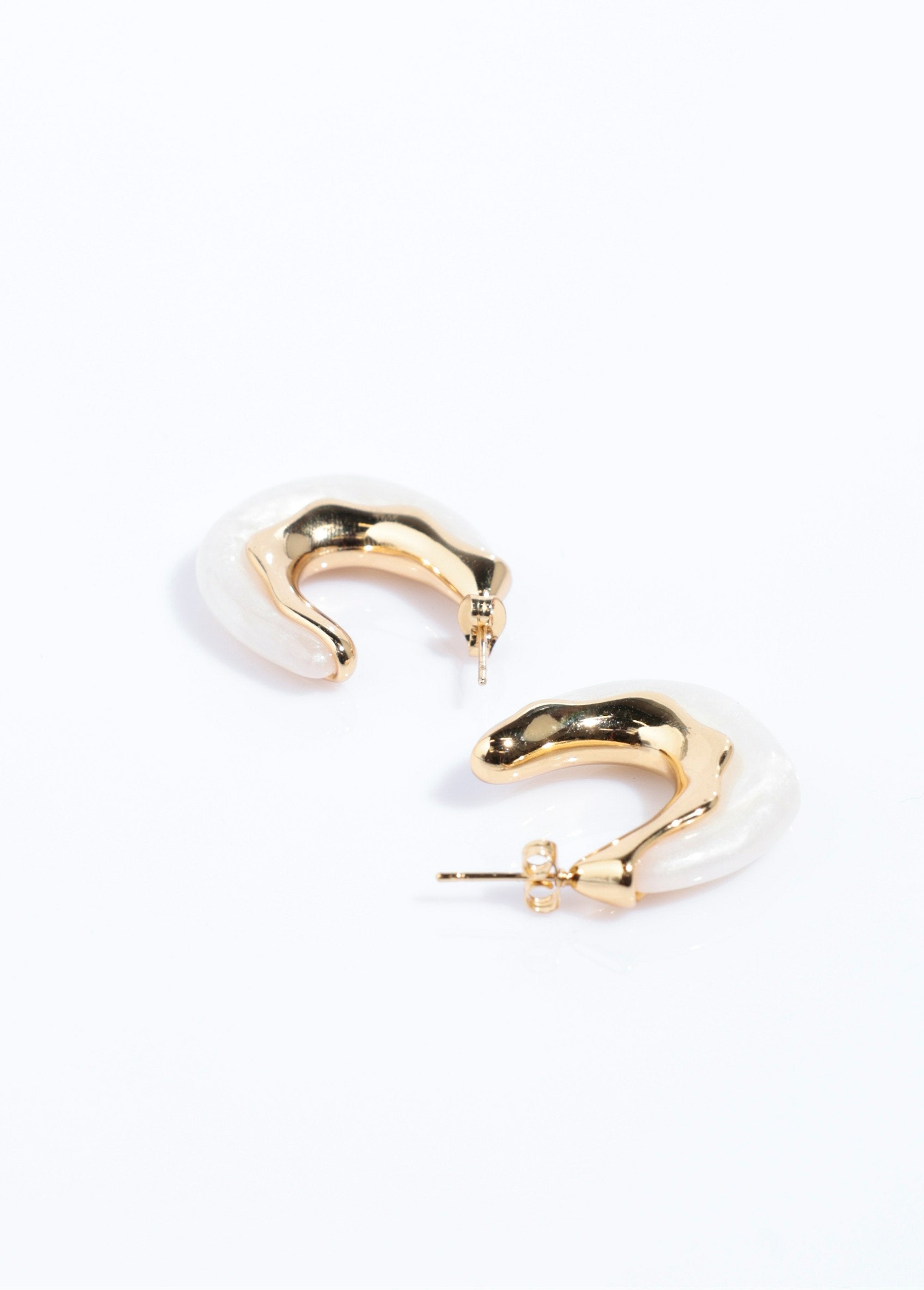 Fancy_look_and_stainless_steel_hoop_earrings_White_FA1_slim