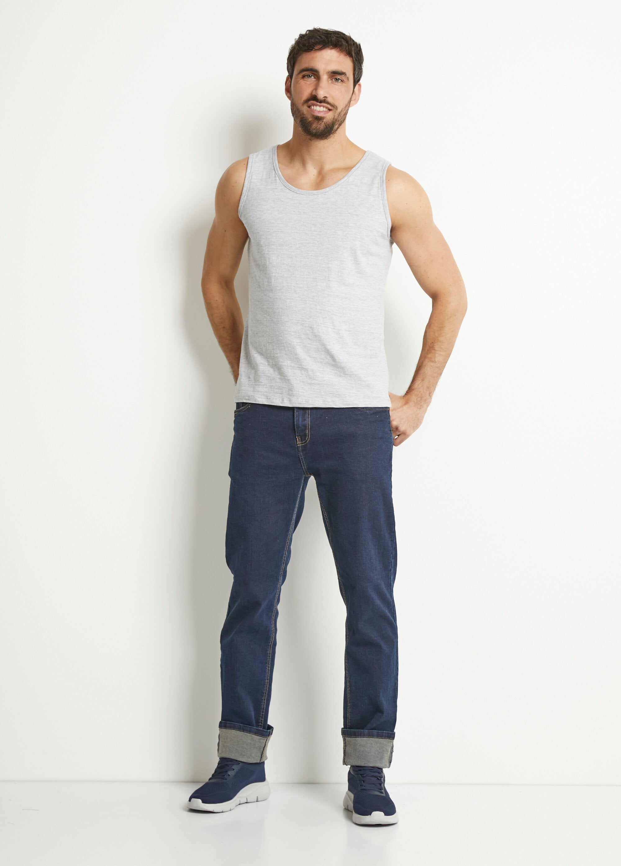 Sleeveless_round_neck_tank_top_Gray_SF1_slim