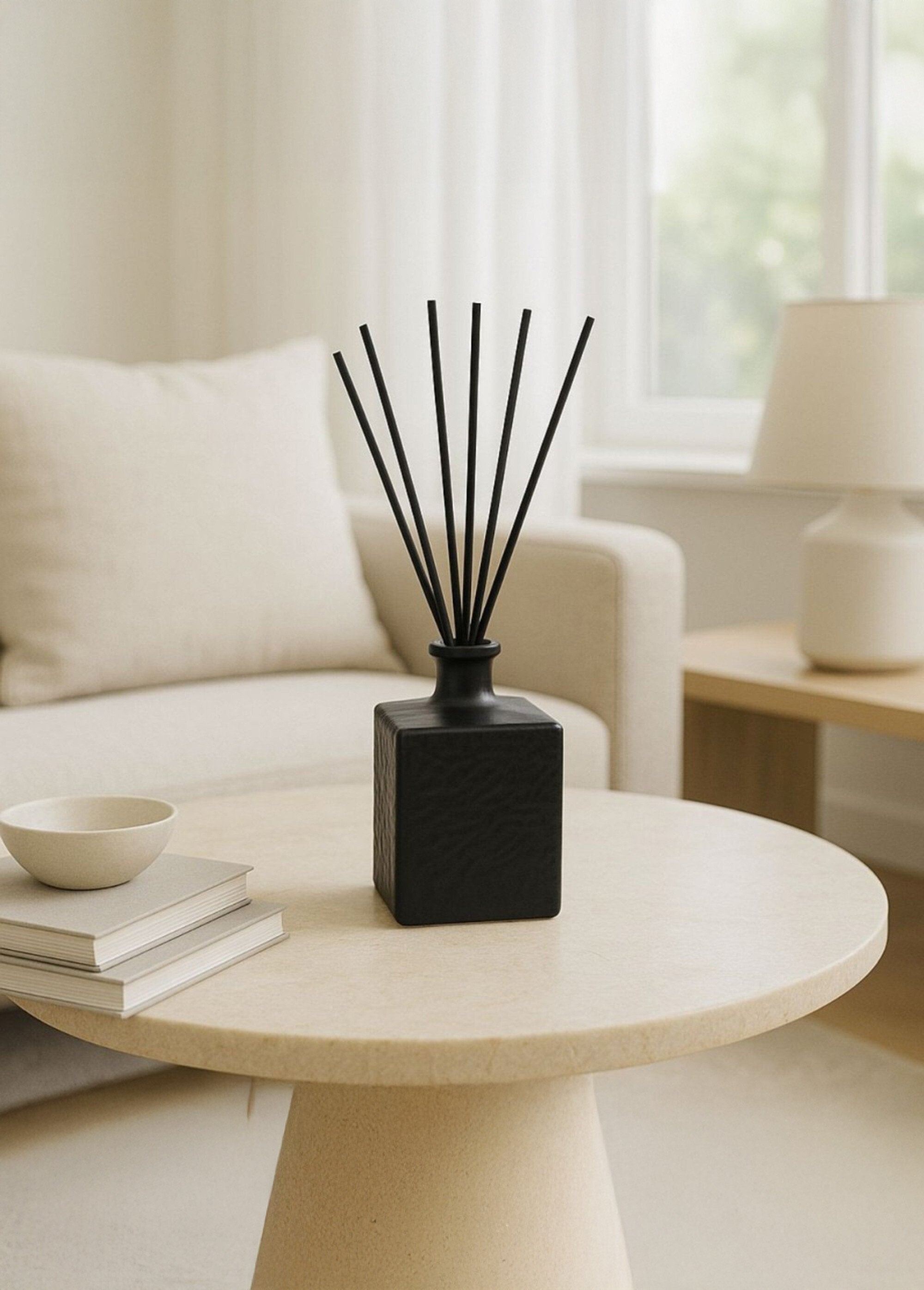 350ml_ceramic_fragrance_diffuser_Black_SF1_slim