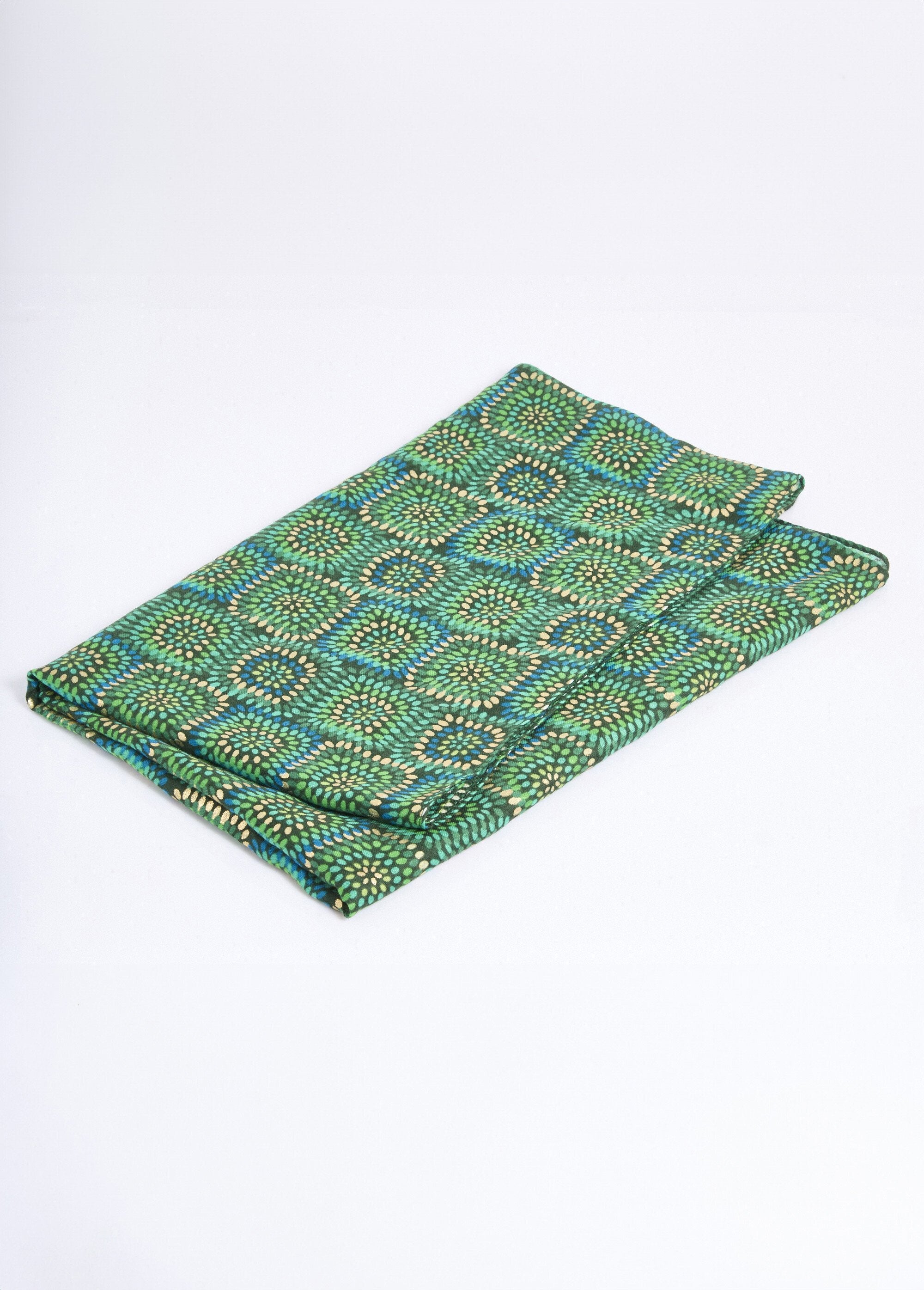 Ethnic_square_pattern_scarf_Green_DE1_slim