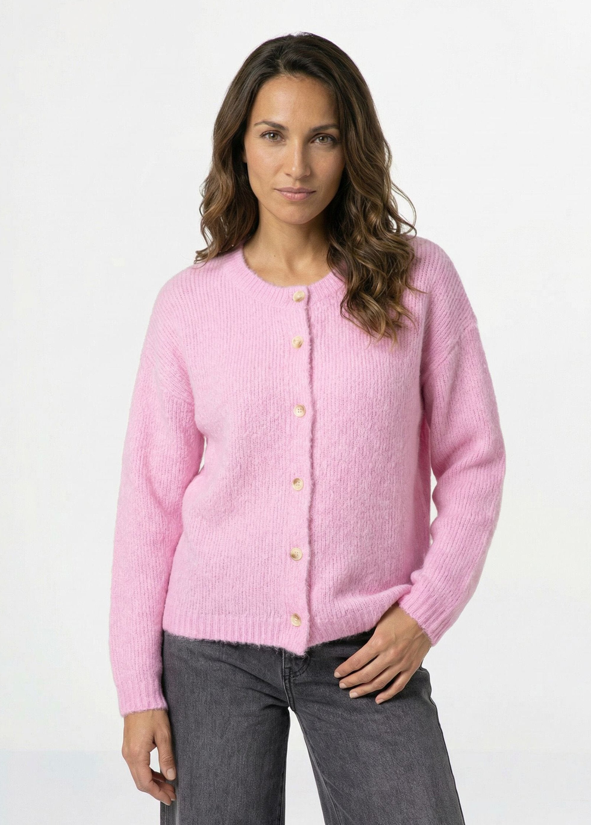 Round_neck_knitted_cardigan_with_wool_Pink_FA1_slim