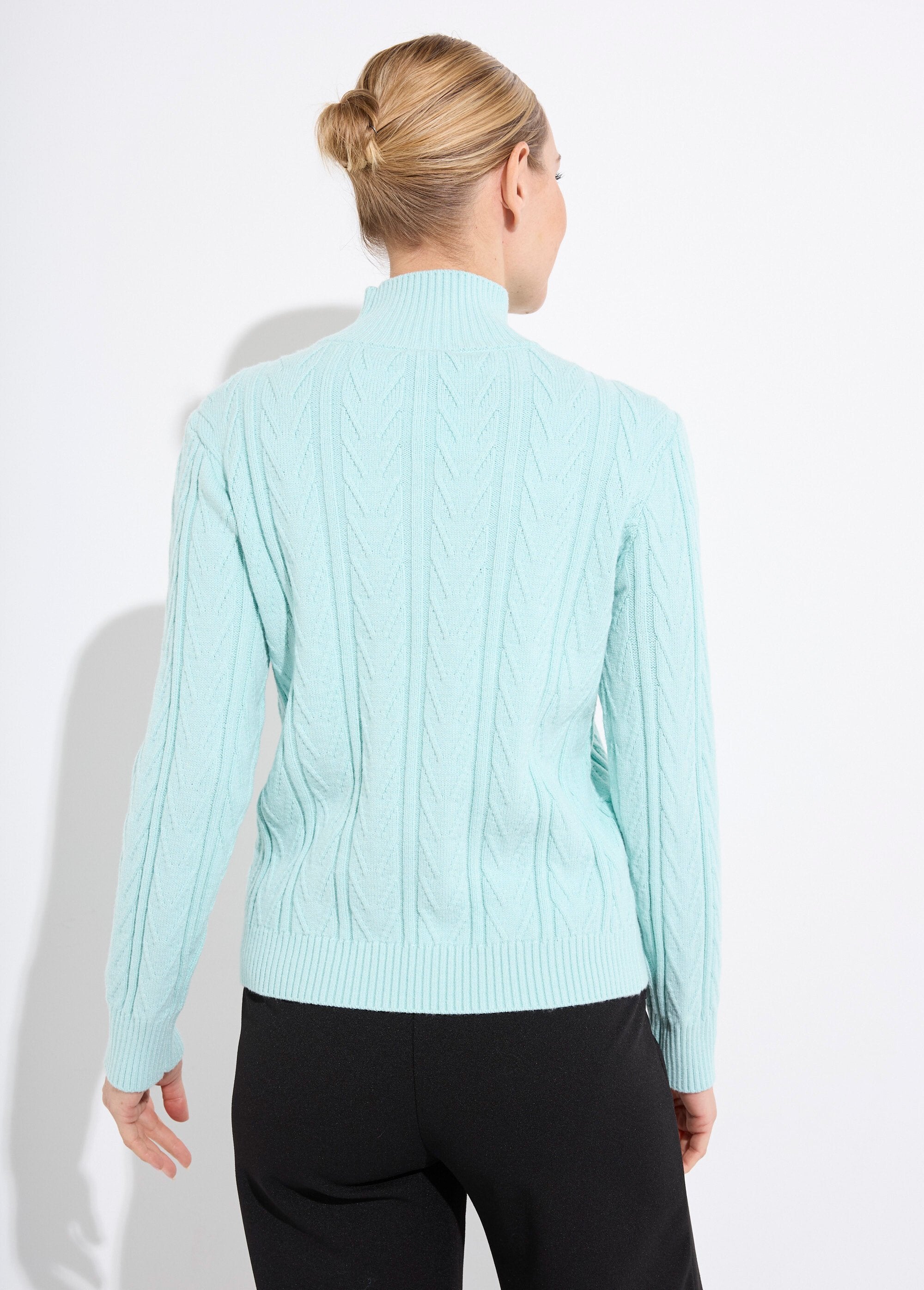 Warm_ribbed_and_twisted_high_neck_sweater_Green_DO1_slim