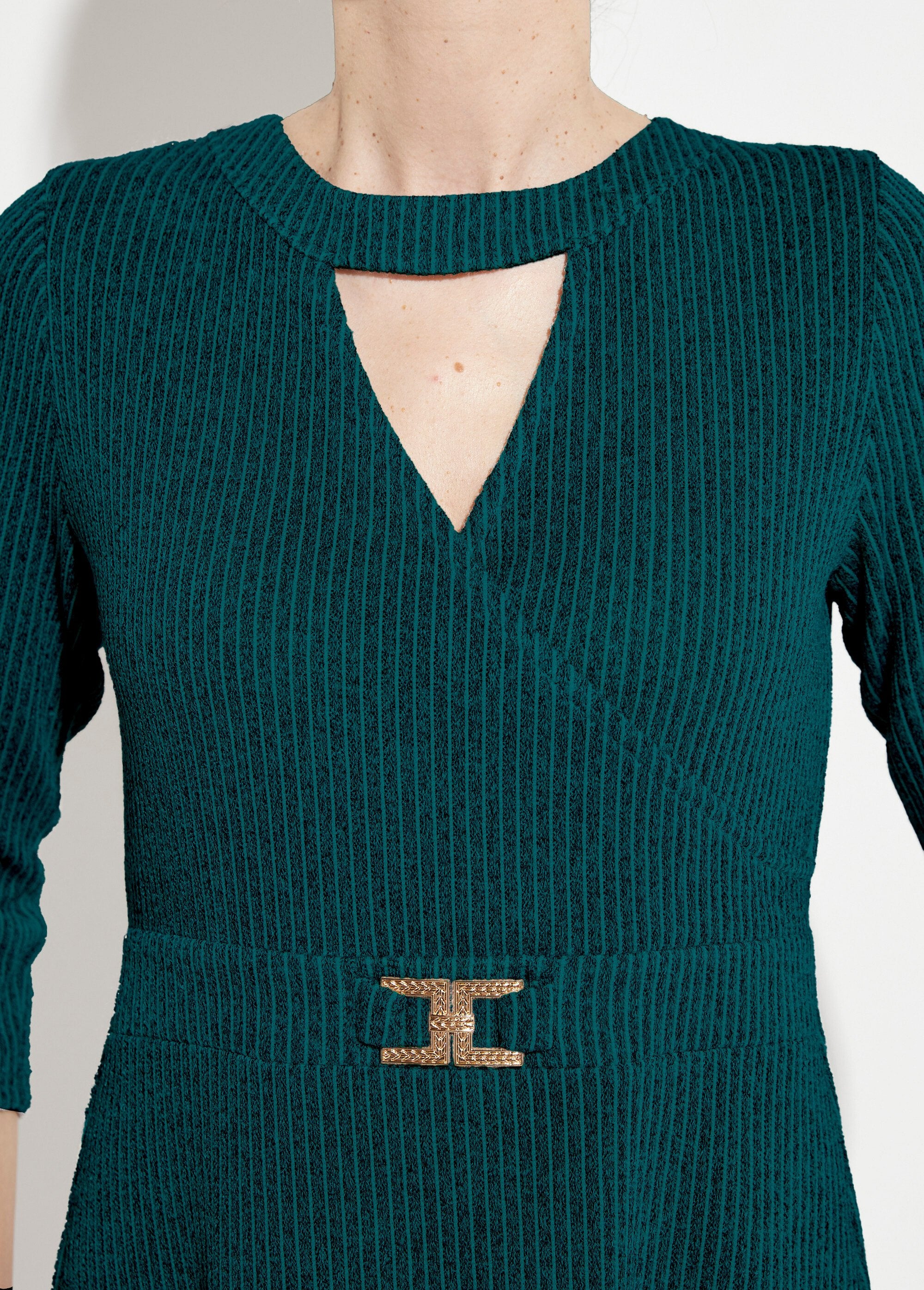 Short_rib-knit_wrap_dress_Green_DE1_slim