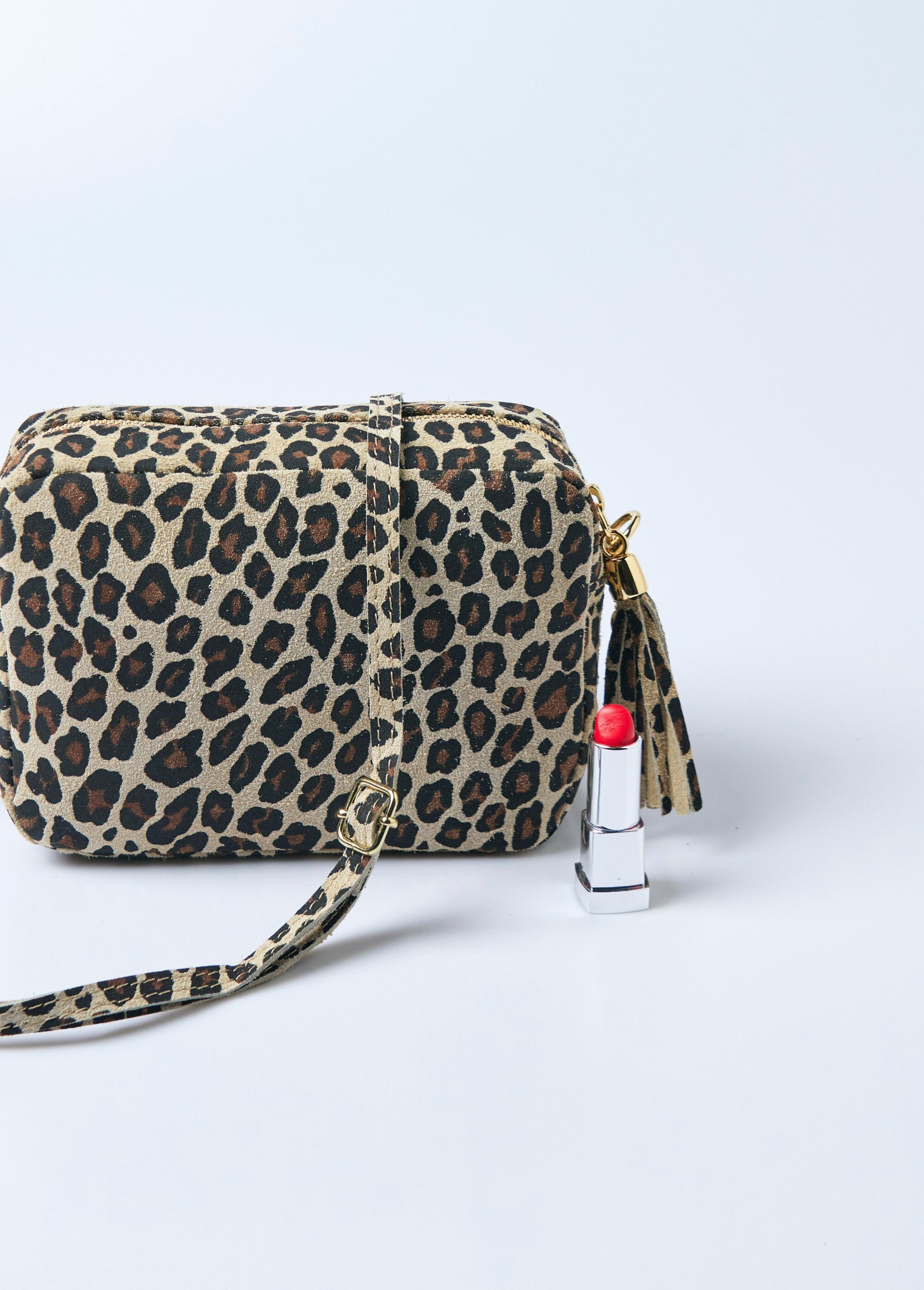 Sac_à_bandoulière_en_cuir_nubuck,_léopard_Leopard_beige_DE2_slim