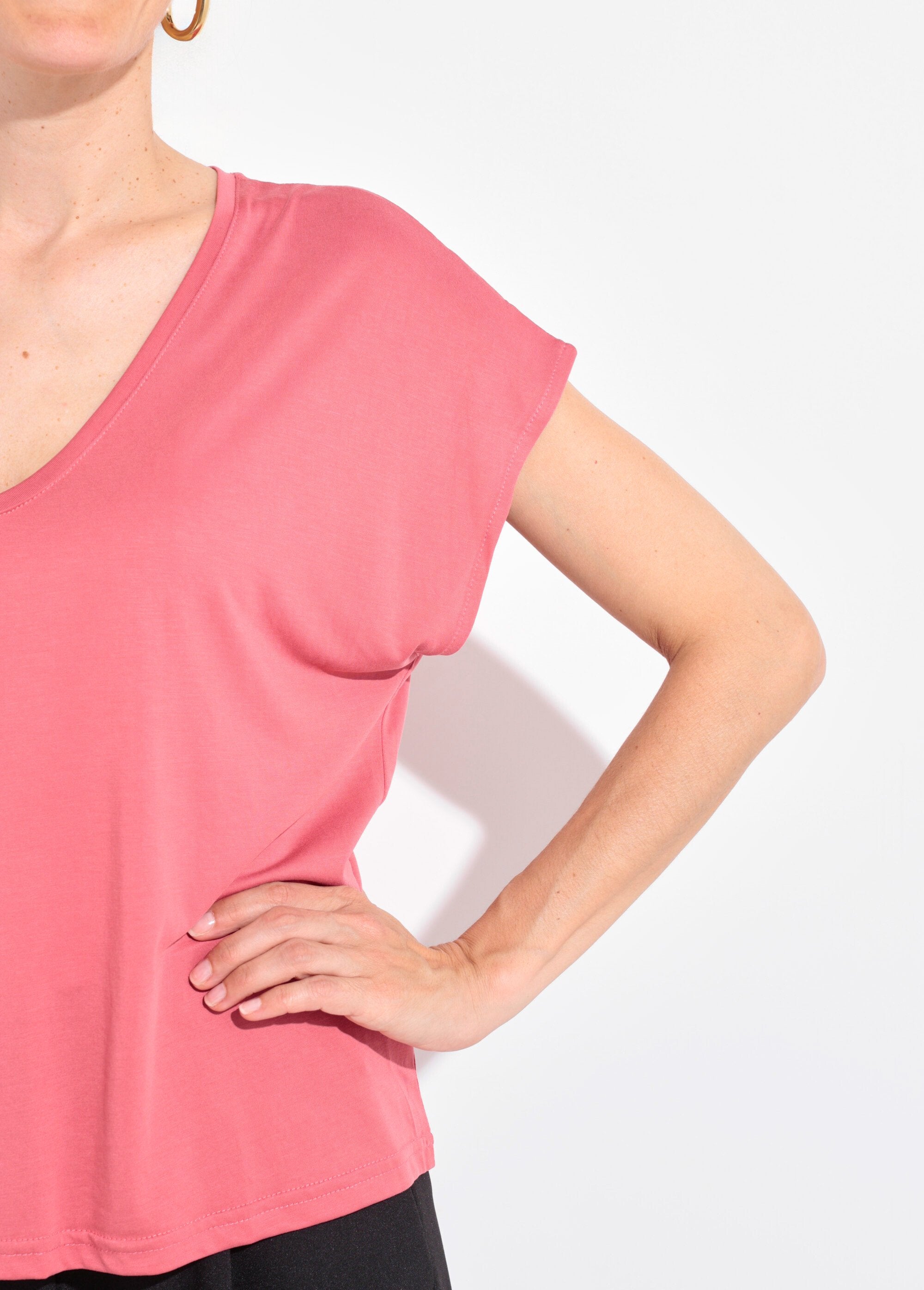 Loose-fitting,_short-sleeved_T-shirt_Blush_pink_DE2_slim