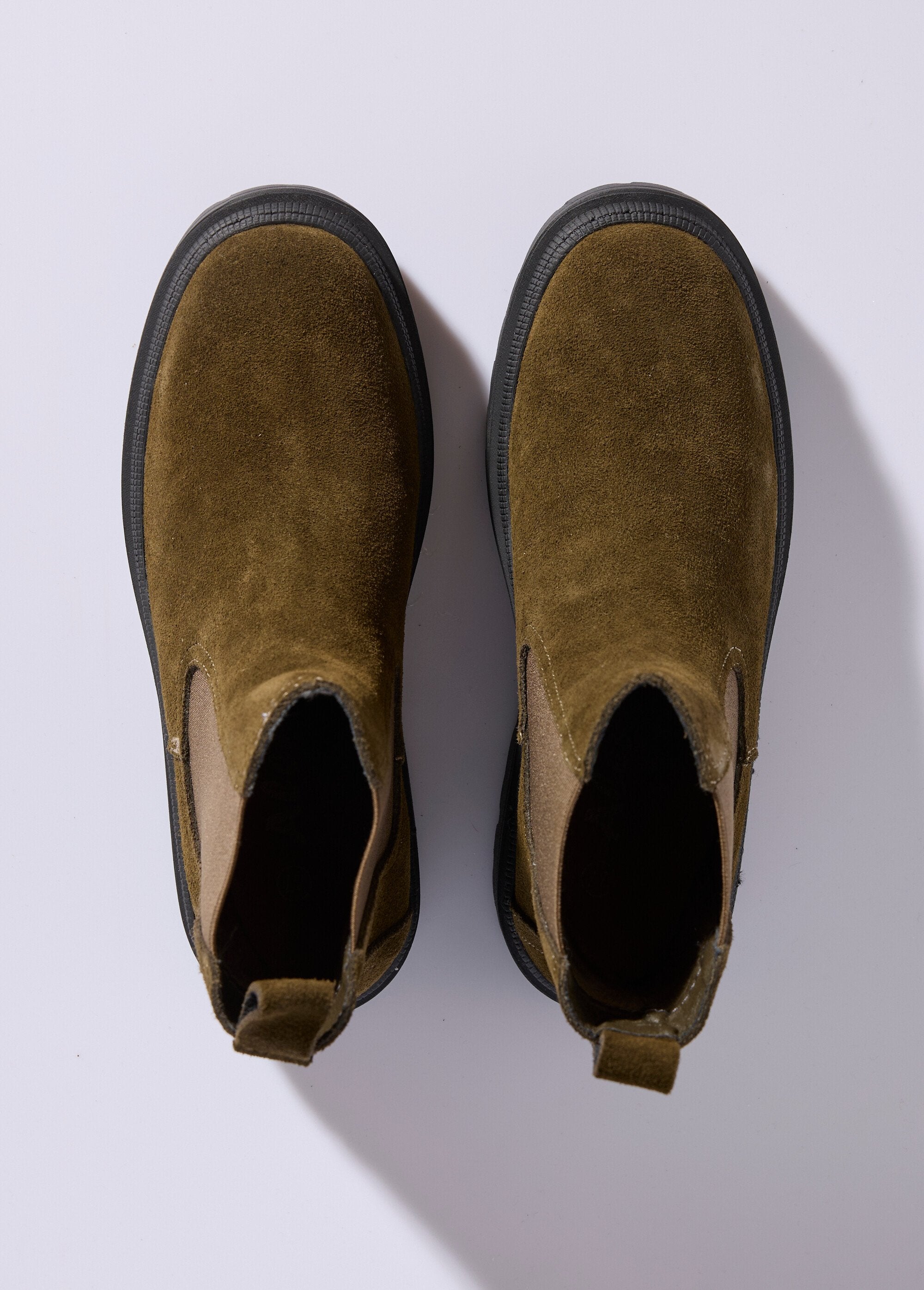 Boots_Chelsea_compensées_et_montantes_Kaki_OV1_slim