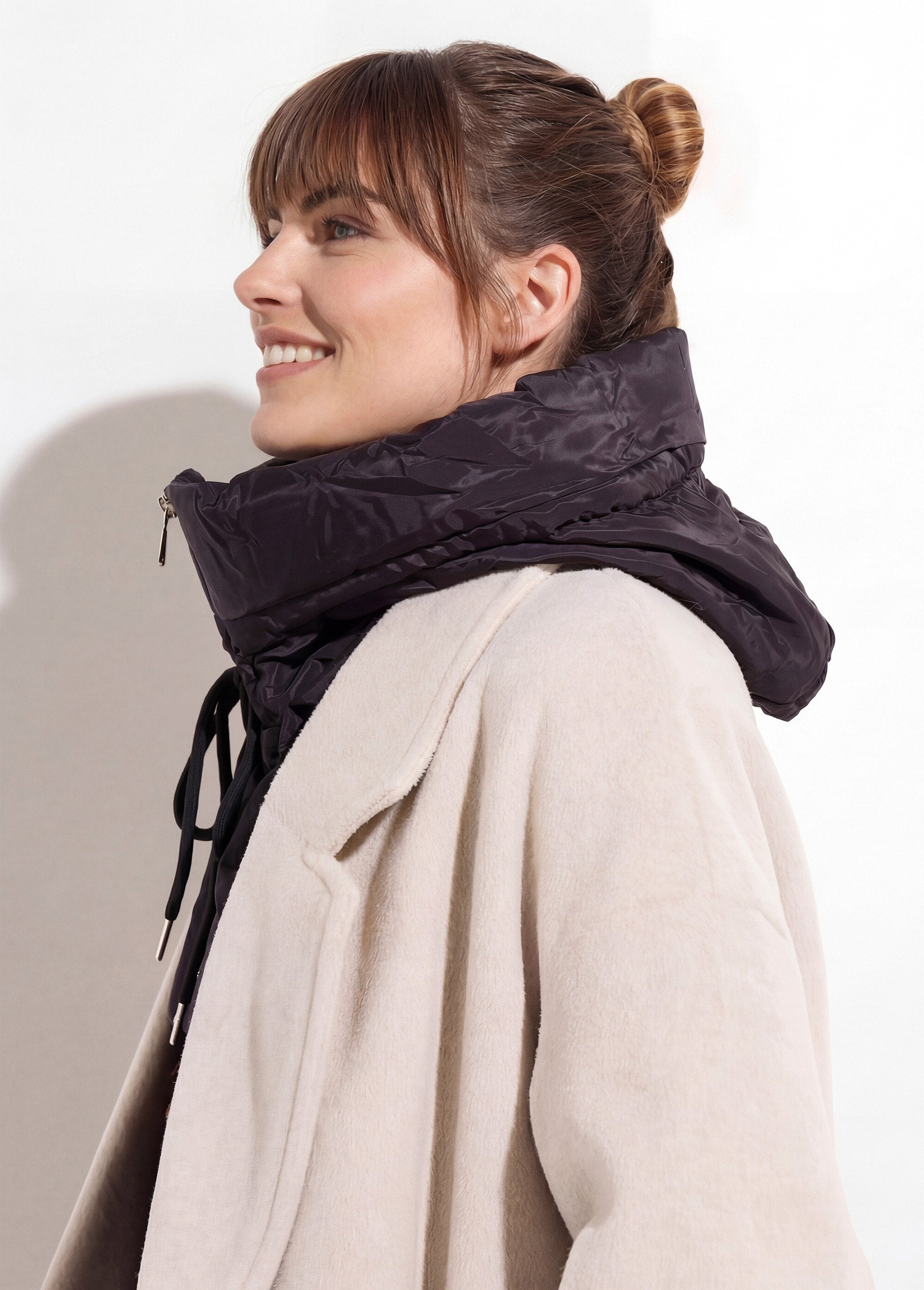 Capuche_cagoule_déperlante_et_zippée_Noir_DE1_slim