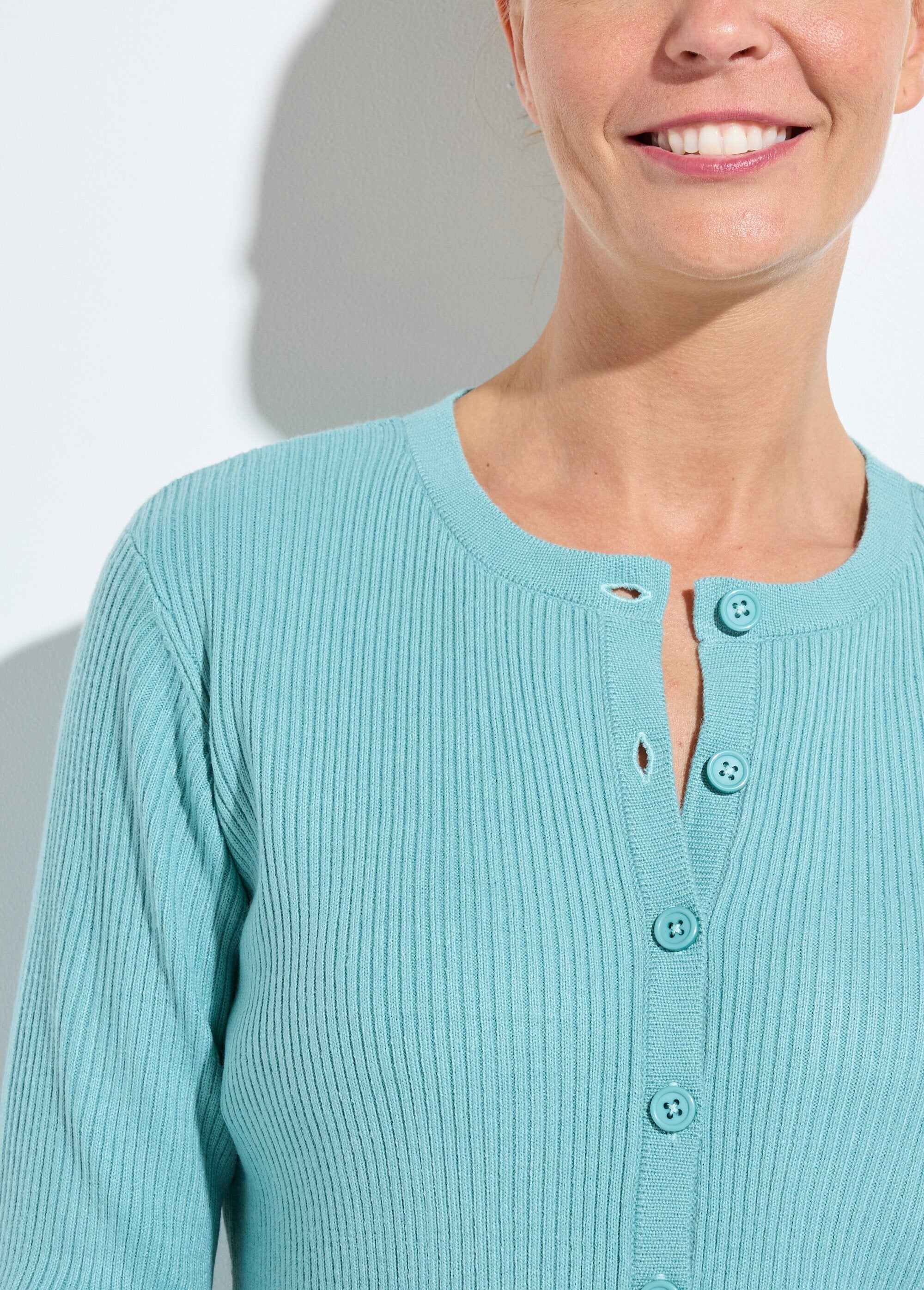 Plain_ribbed_knit_button-front_cardigan_Aqua_DE1_slim