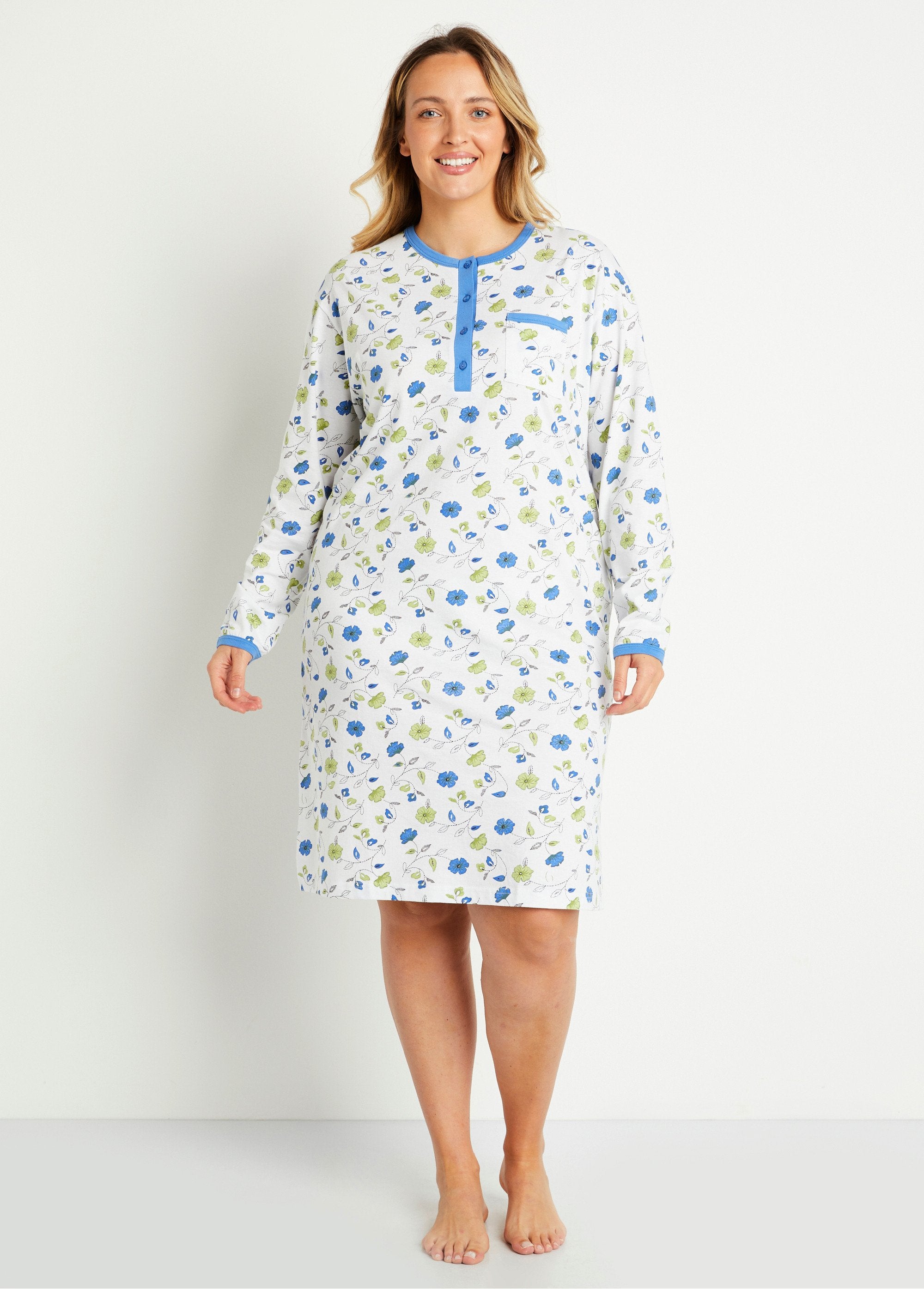 Mid-length_printed_cotton_buttoned_nightgown_Blue_FA1_curvy