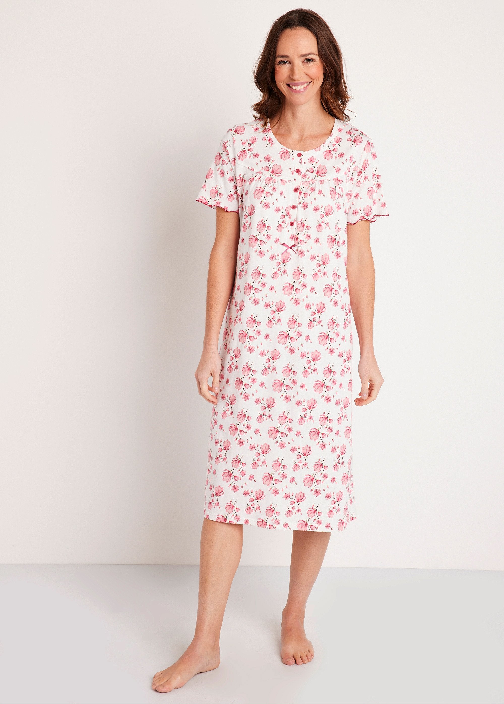 Short-sleeved_floral_nightgown_Pink_FA1_slim