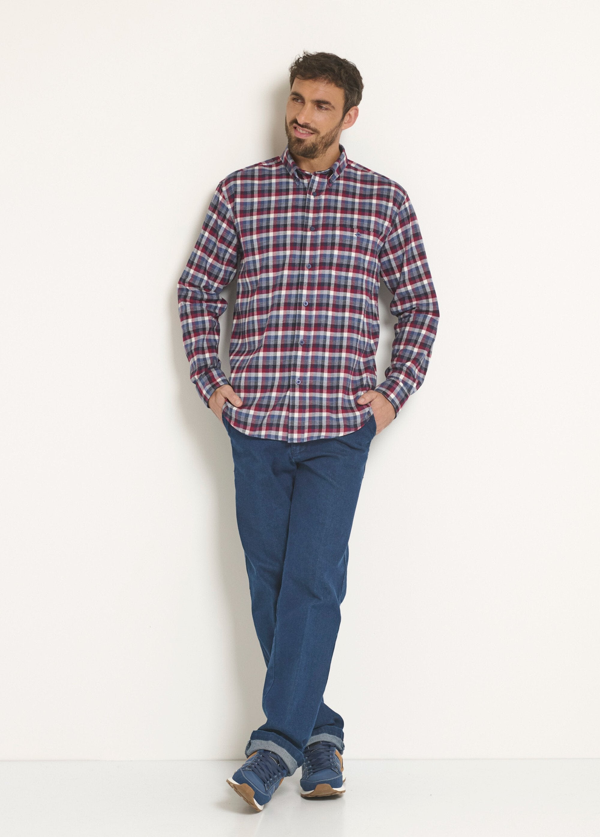 Stretchy_plaid_flannel_shirt_Burgundy_tiles_SF1_slim