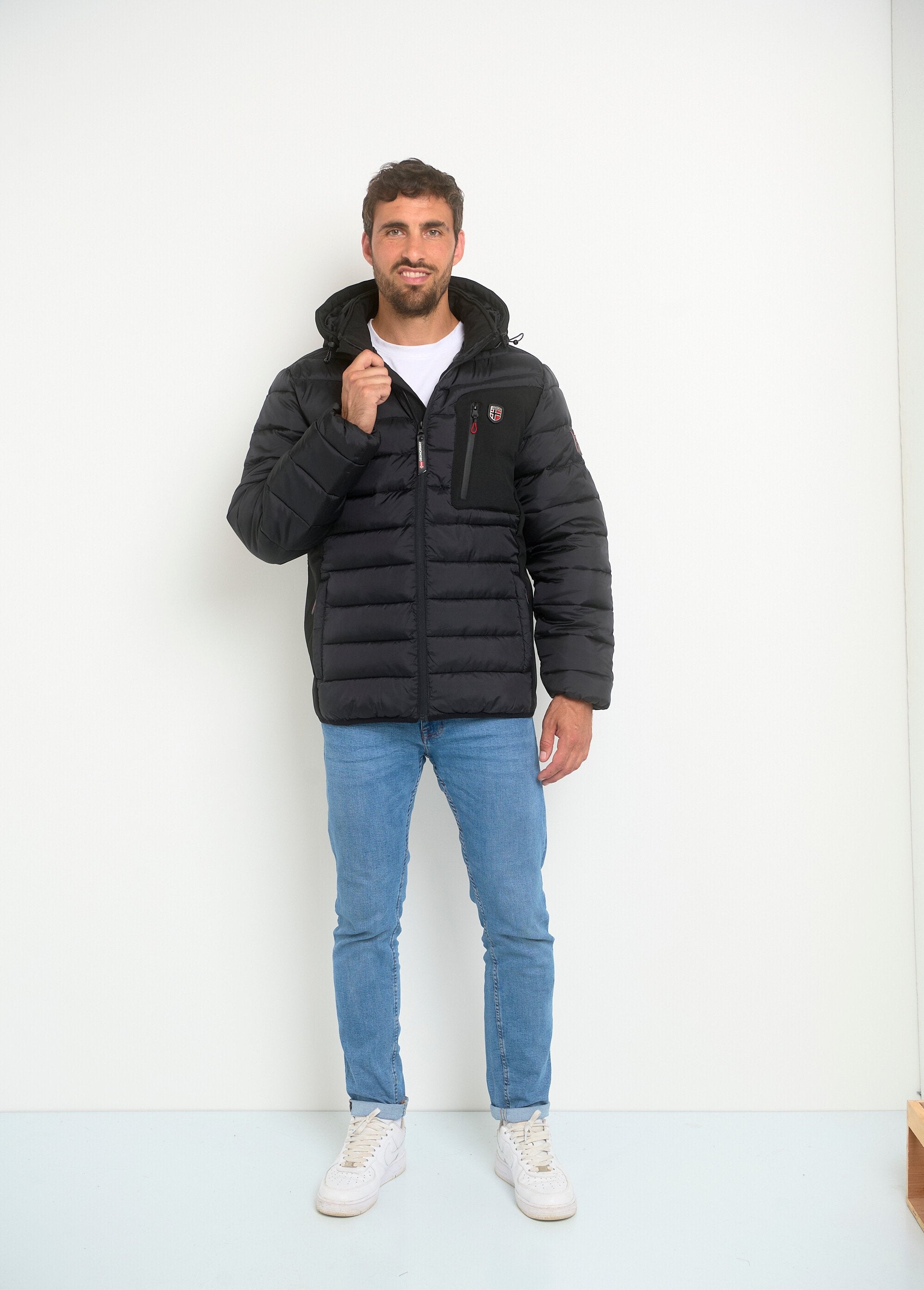 Warm_zipped_hooded_down_jacket_Black_SF1_slim