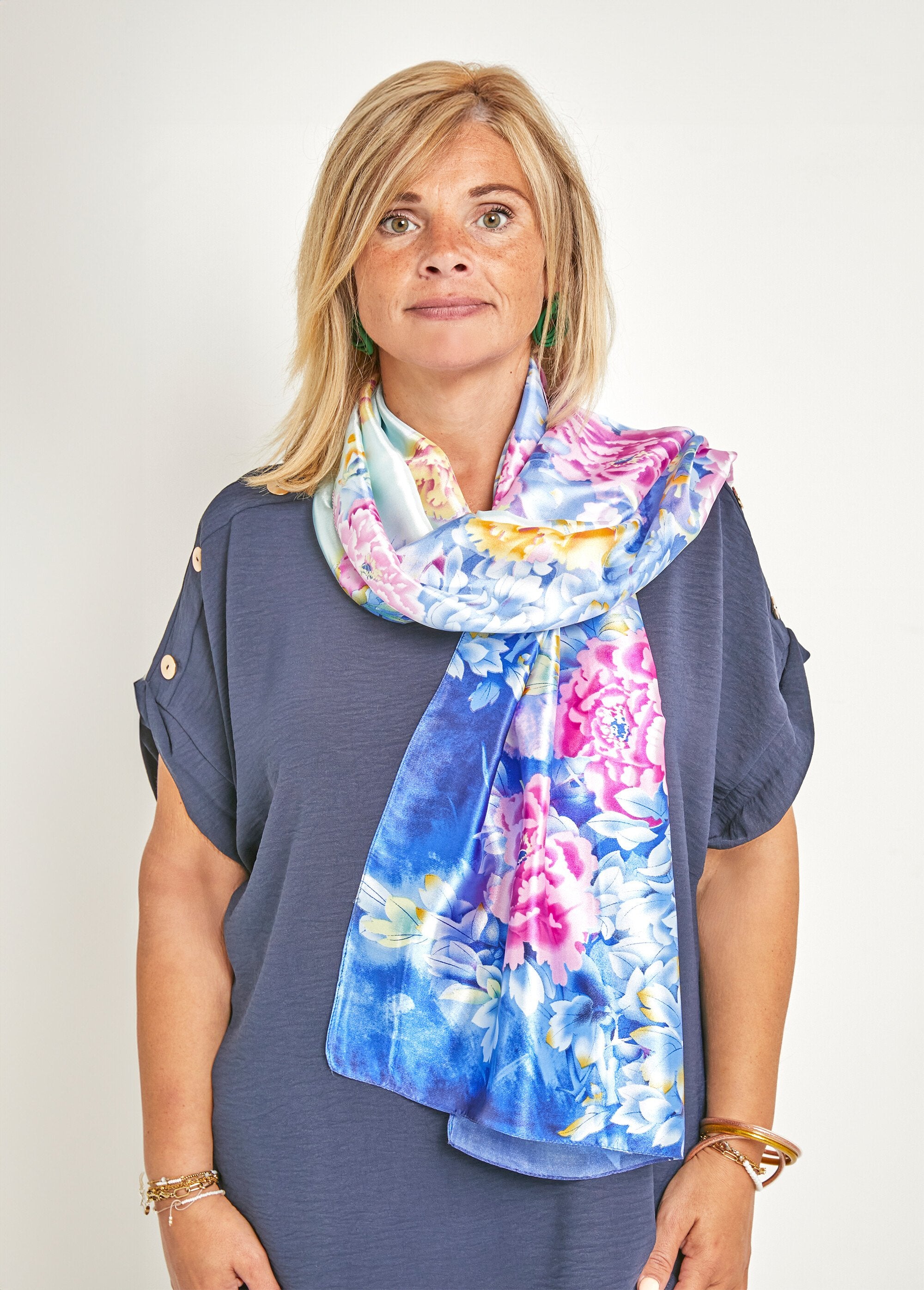 Polyester_and_silk_floral_stole_scarf_Assorted_FA1_slim