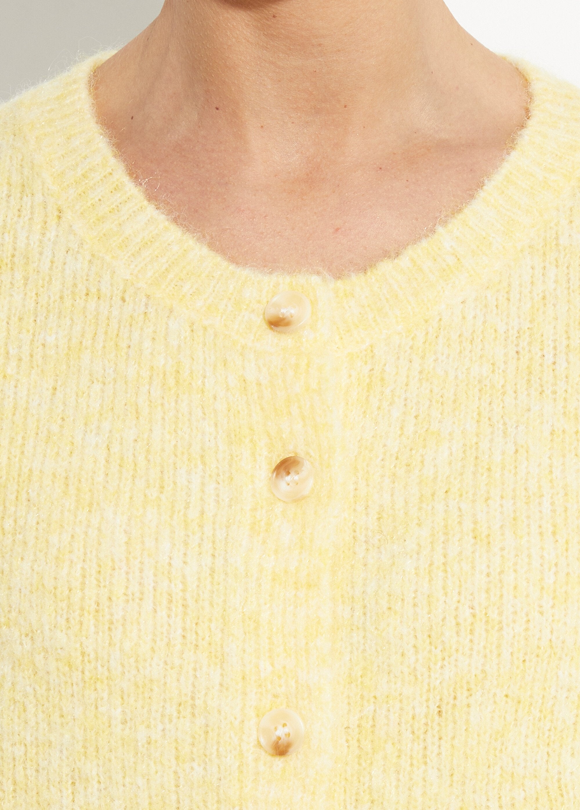 Round_neck_knitted_cardigan_with_wool_YELLOW_DE1_slim