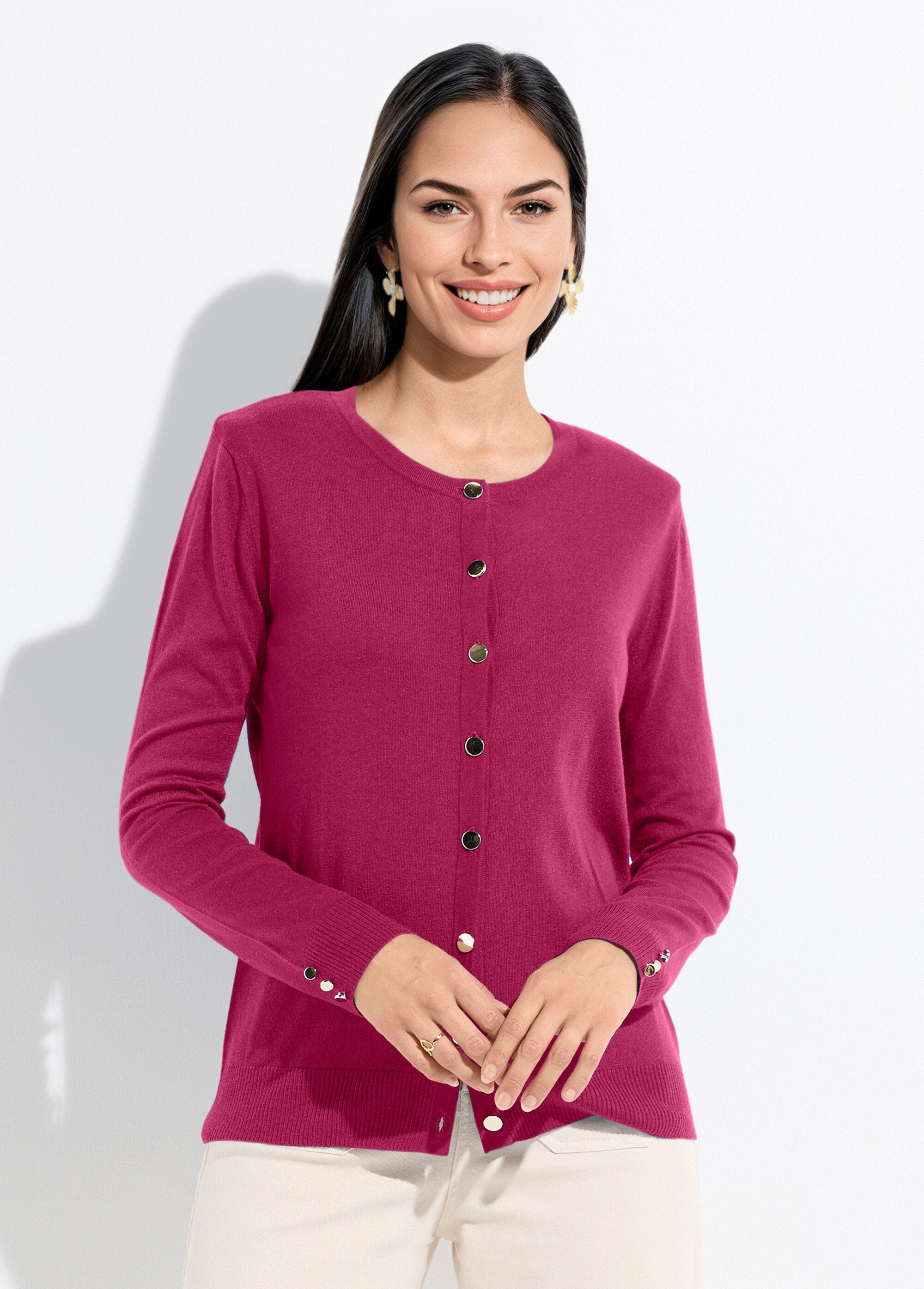 Fine_round_neck_buttoned_cardigan_in_plain_jersey_with_merino_wool_Cassis_FA1_slim