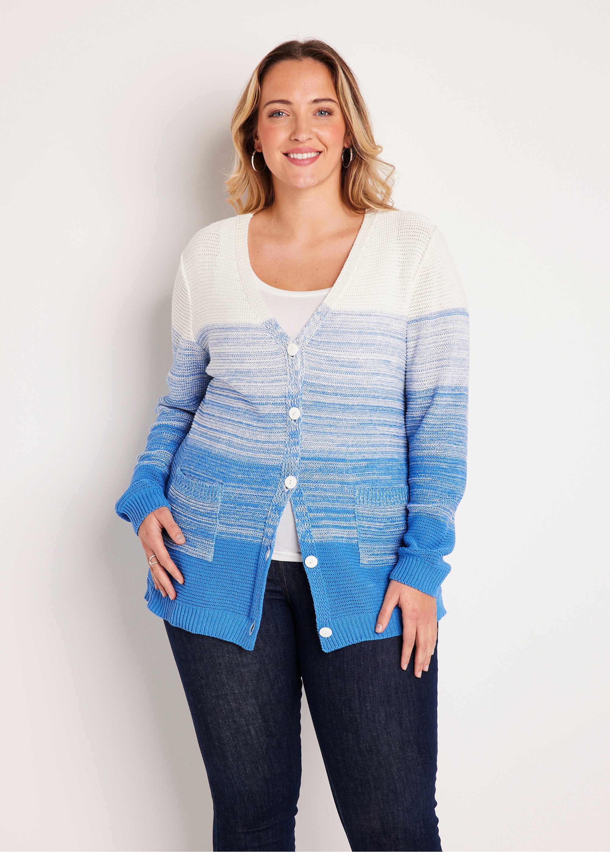 Long_buttoned_V-neck_cotton_cardigan_White_and_blue_FA1_curvy