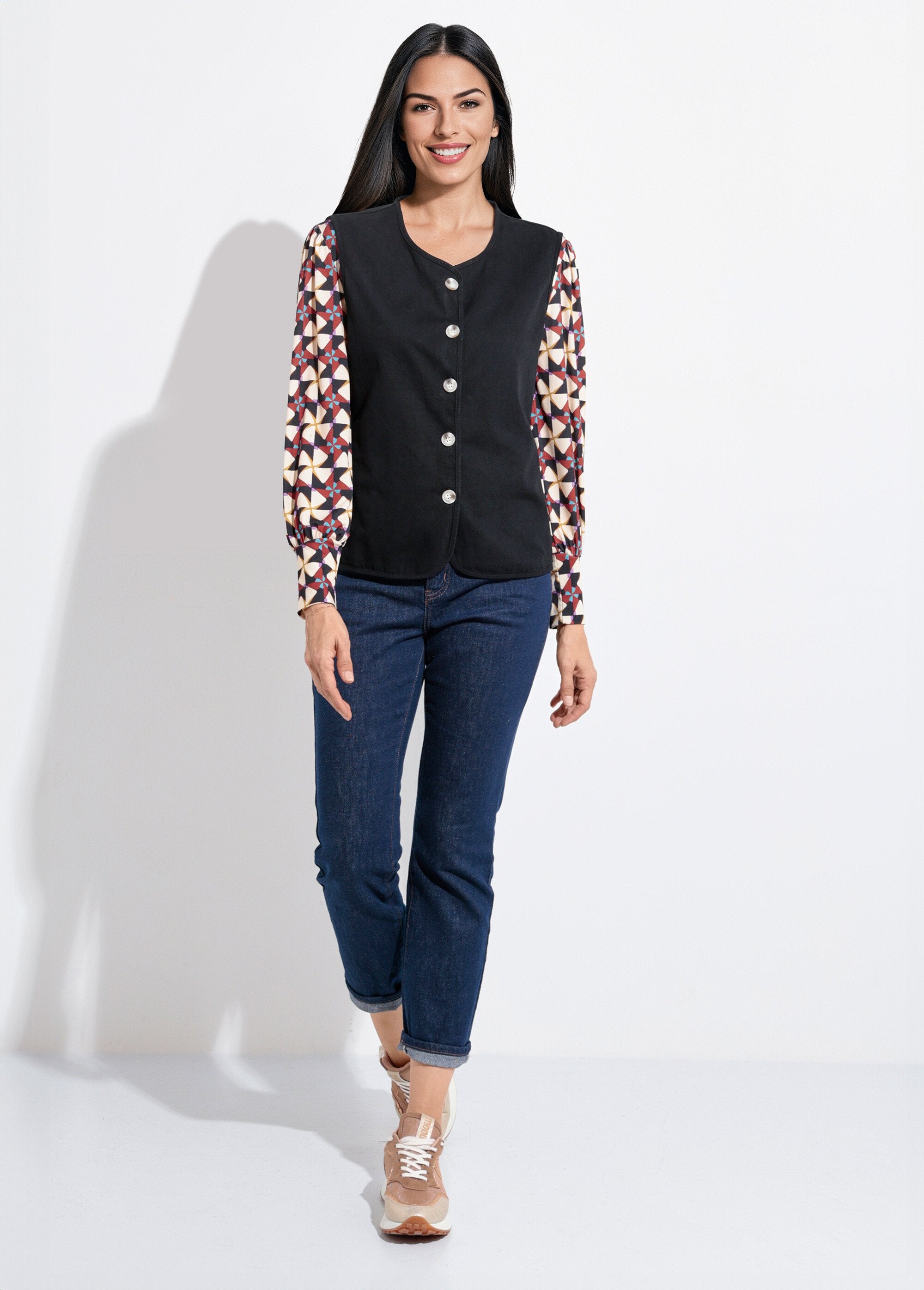 Sleeveless_round-neck_twill_vest_Noir_SF1_slim