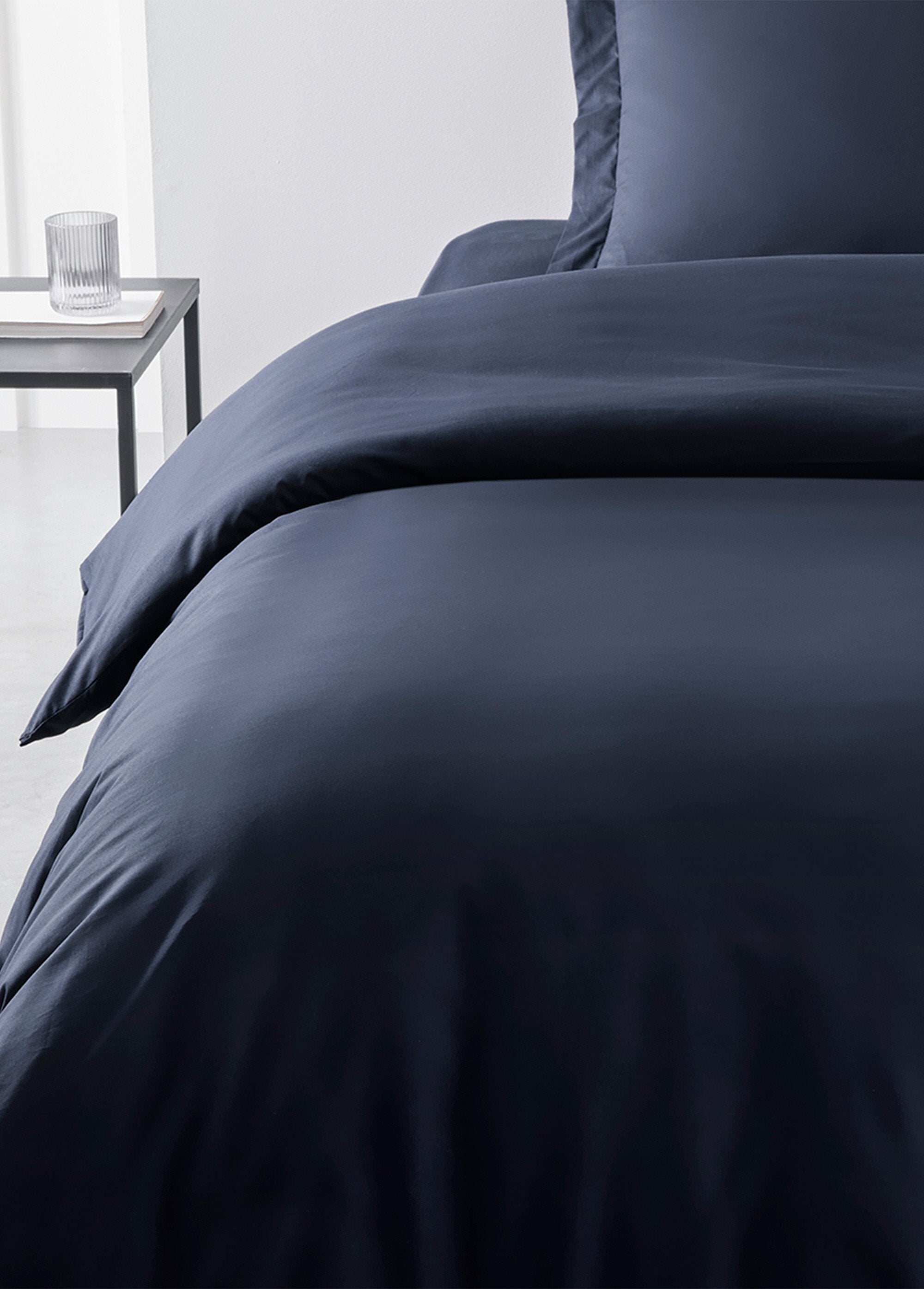 Plain_cotton_duvet_cover_Navy_DE2_slim