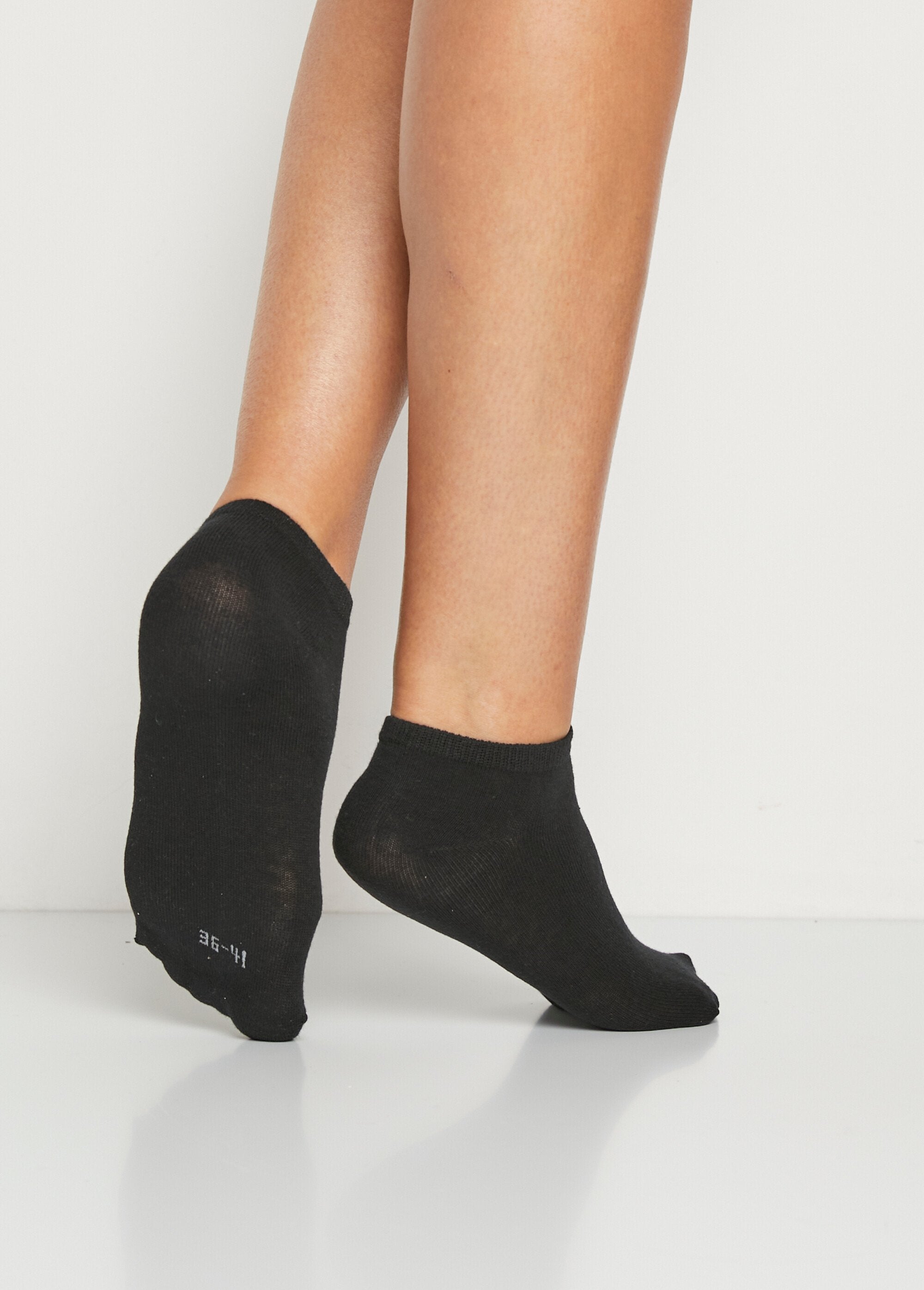 Chaussettes_socquettes_discrètes_Noir_lot3_DO1_slim