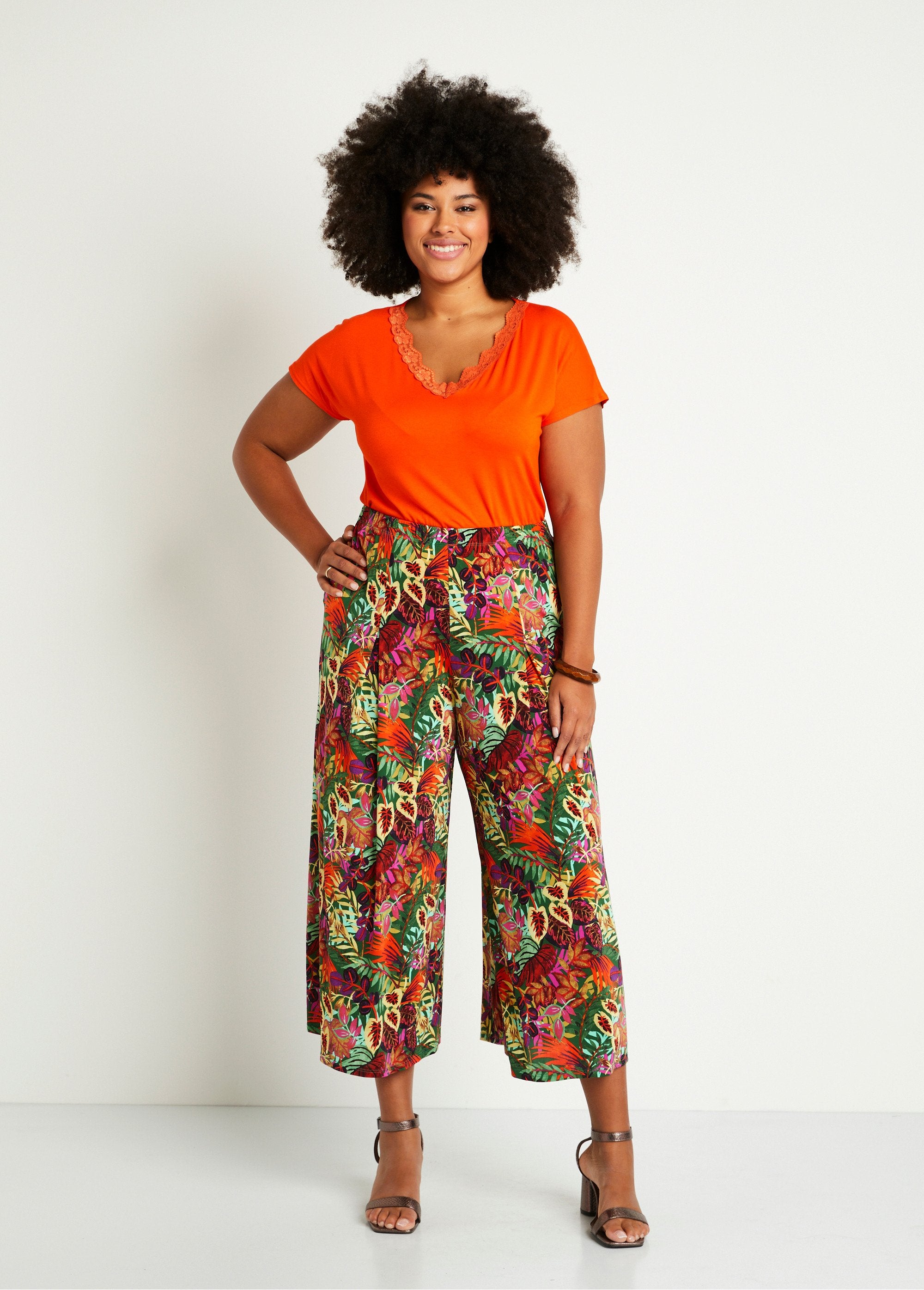 Loose_elasticated_waist_culottes_Multicolor_SF1_curvy