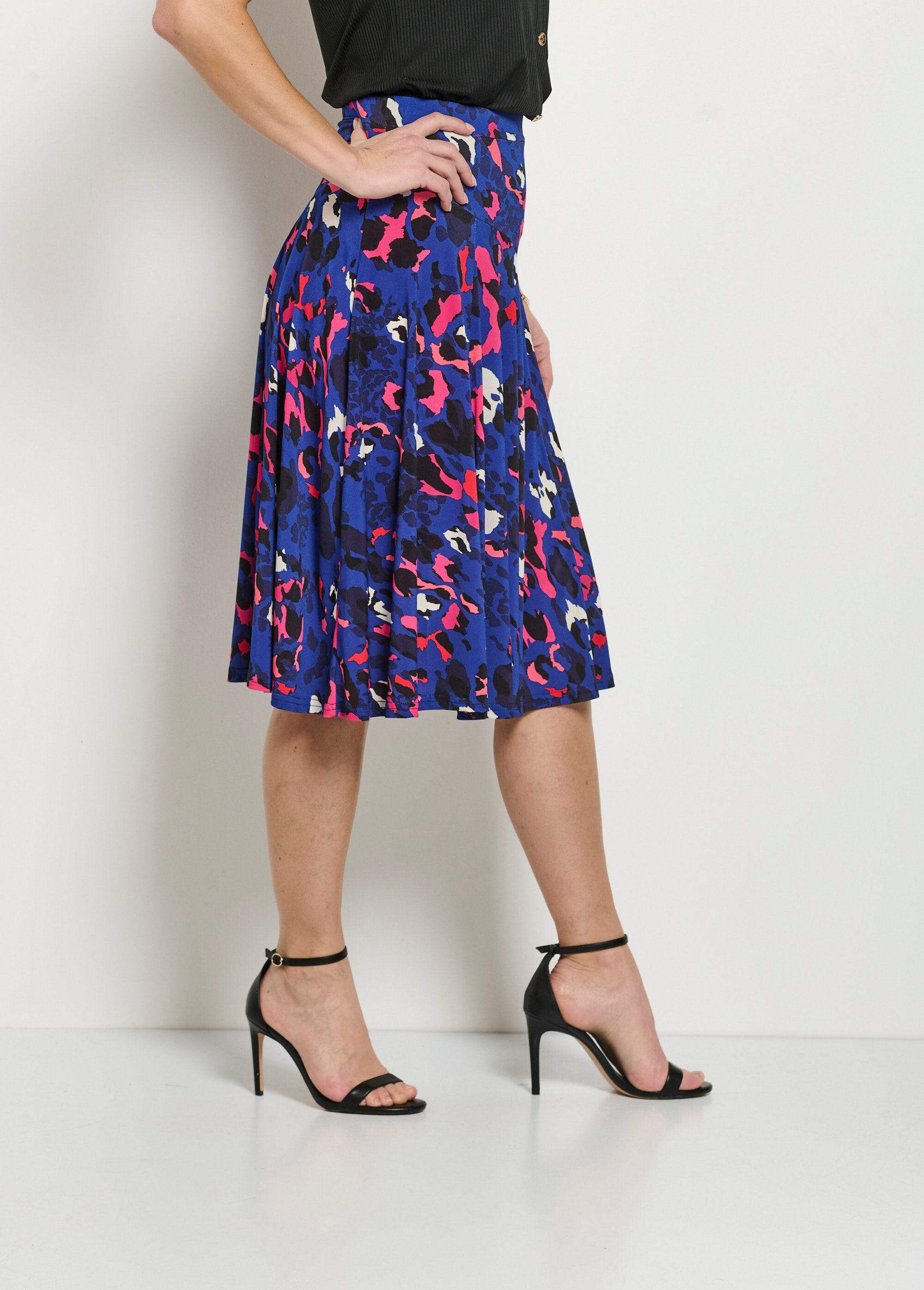 Leopard_print_mid-length_flared_skirt_Blue_and_fuchsia_DR1_slim