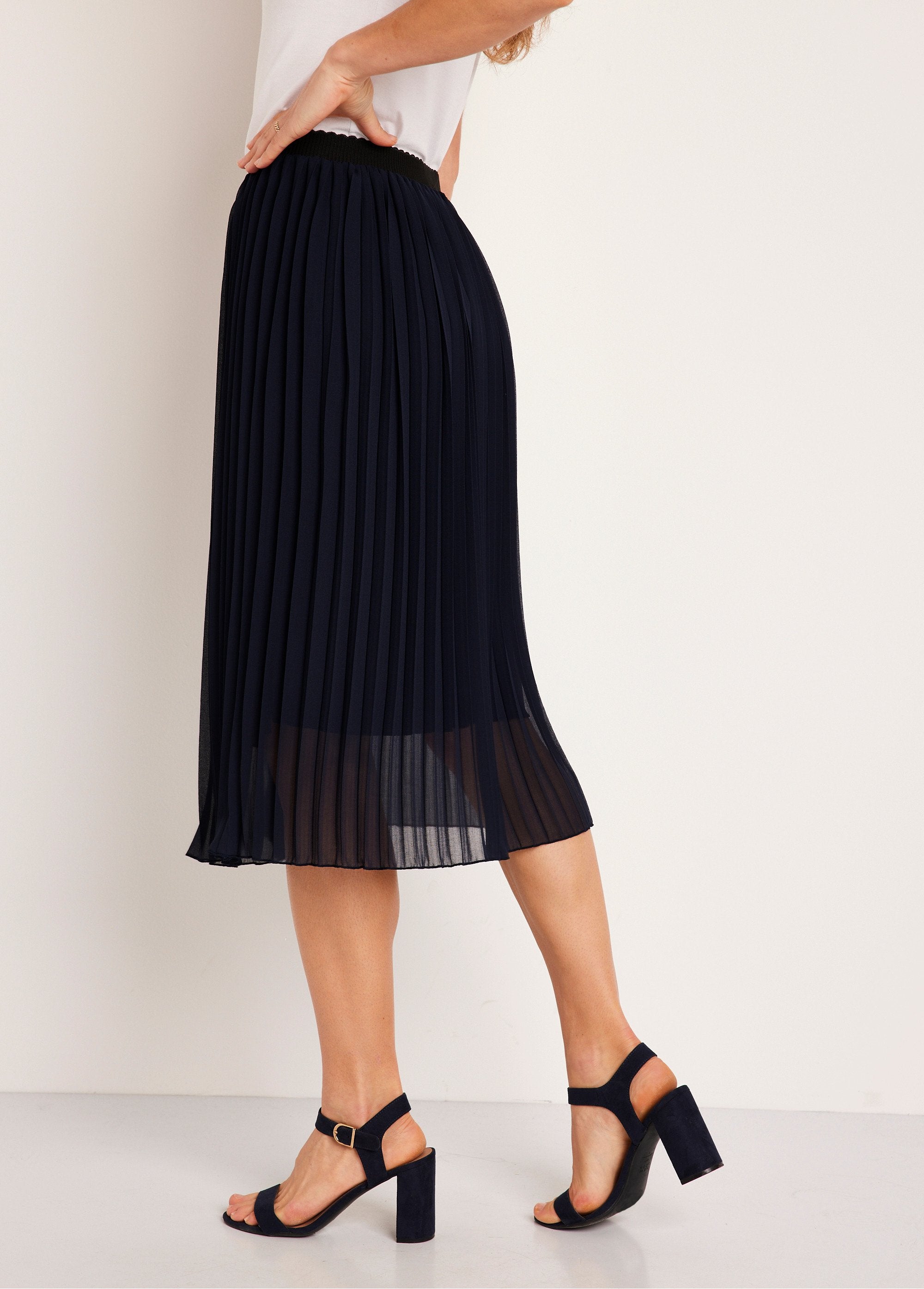 Long_plain_veil_pleated_skirt_Navy_blue_GA1_slim