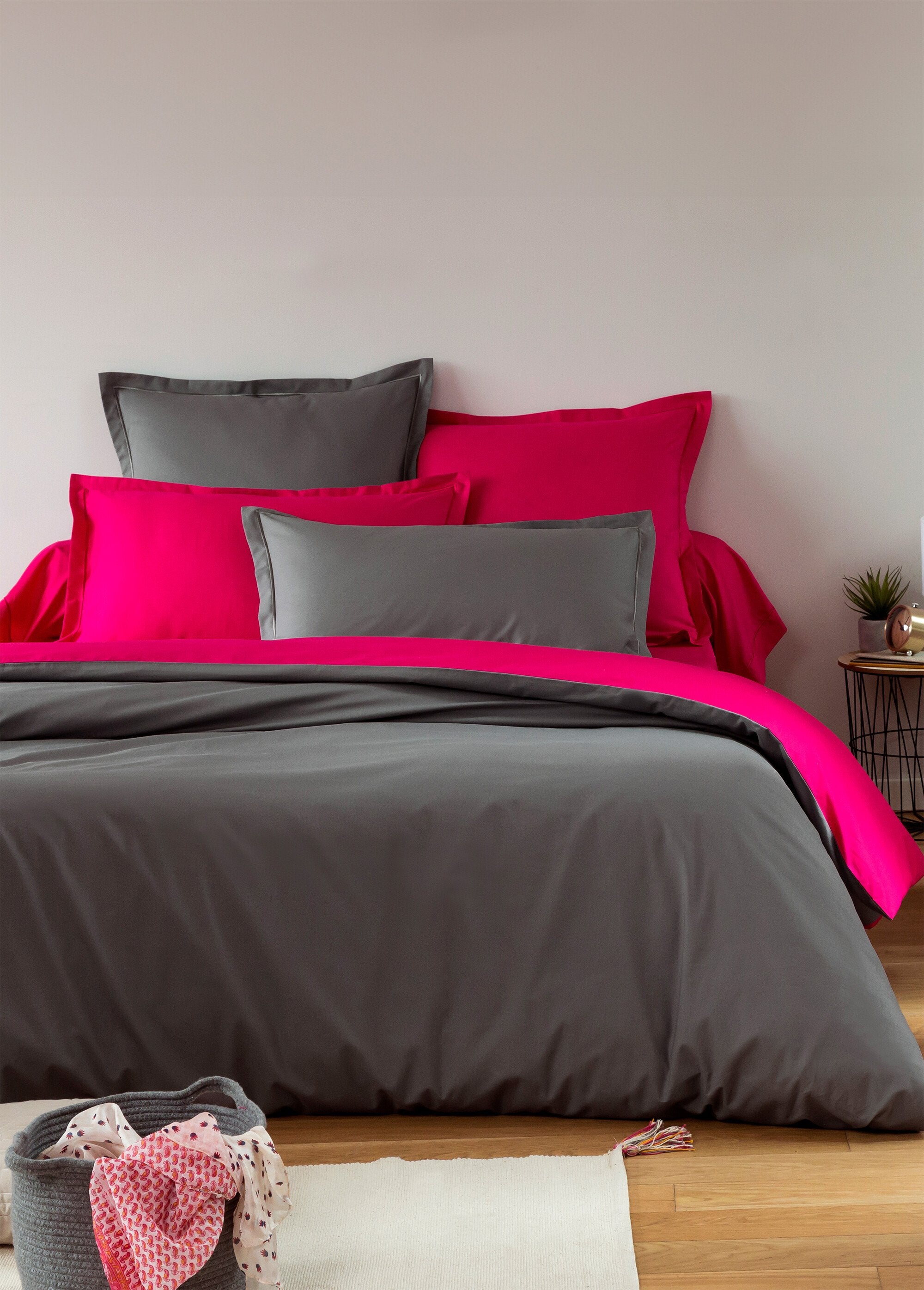 RELAX_plain_pure_cotton_flat_sheet_Fuchsia_DE1_slim