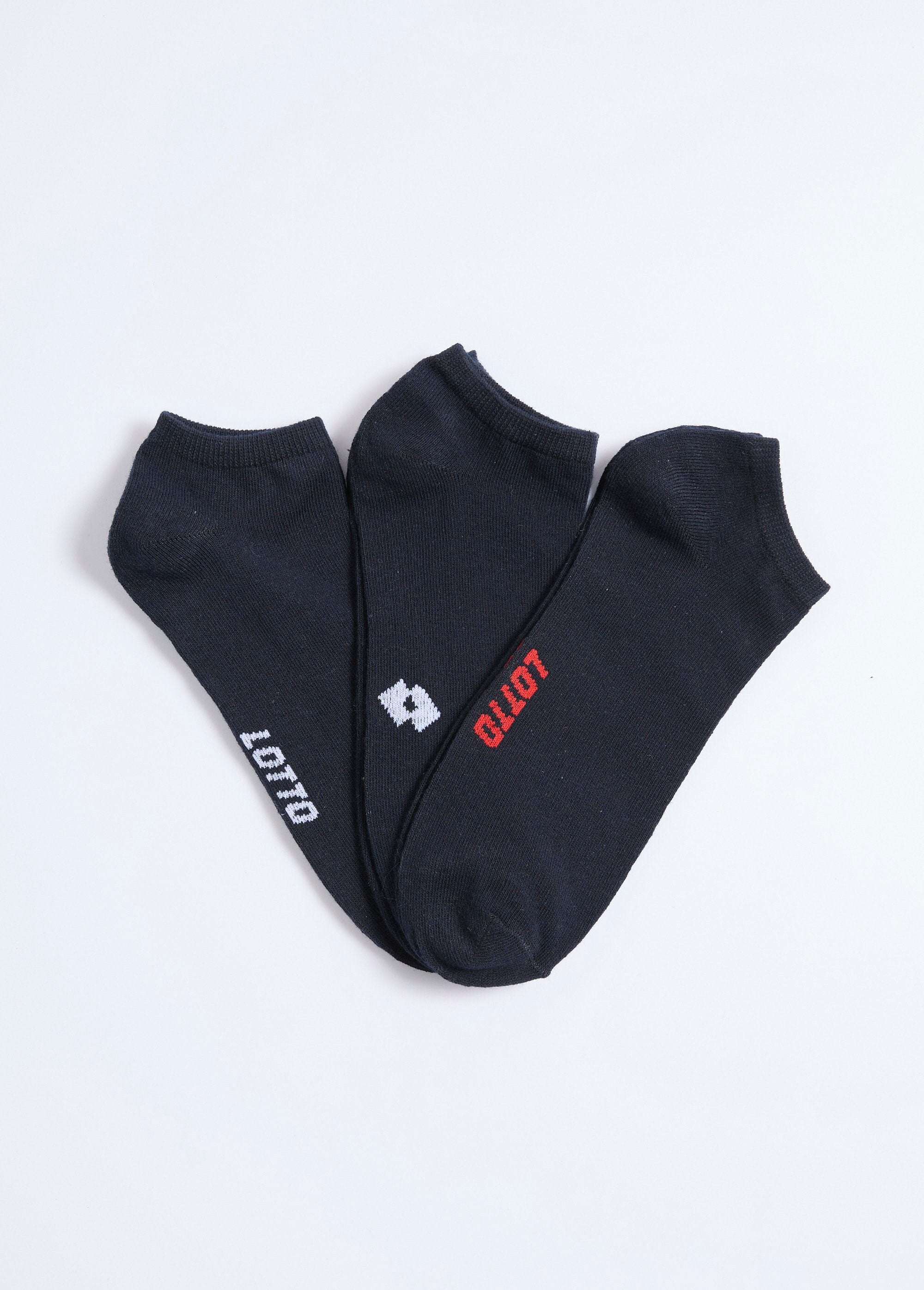 Pack_of_3_assorted_sports_socks_Blue_FA1_slim