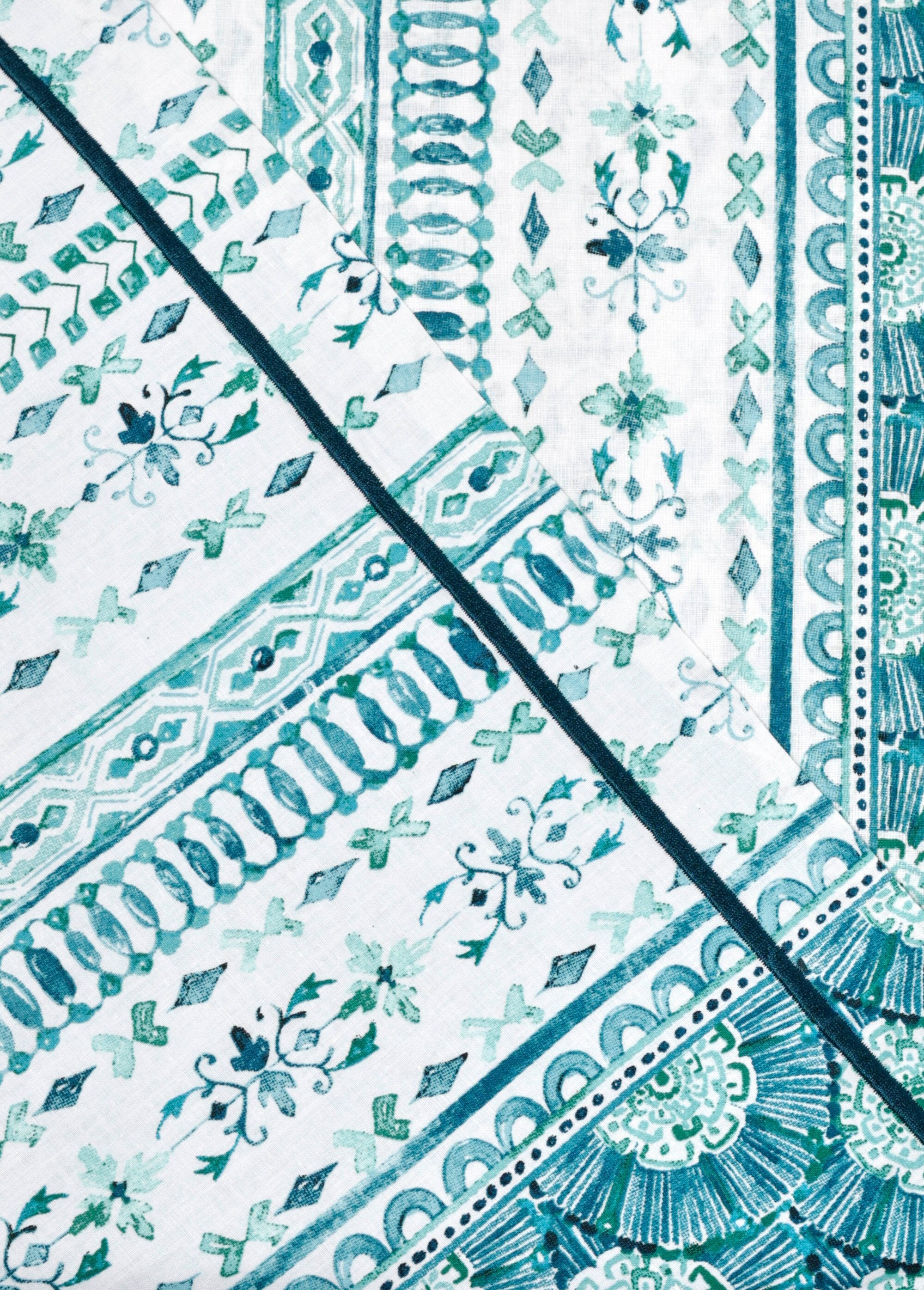 3_Piece_Bedding_Set_with_Duvet_Cover,_Fans_Blue_DO1_slim