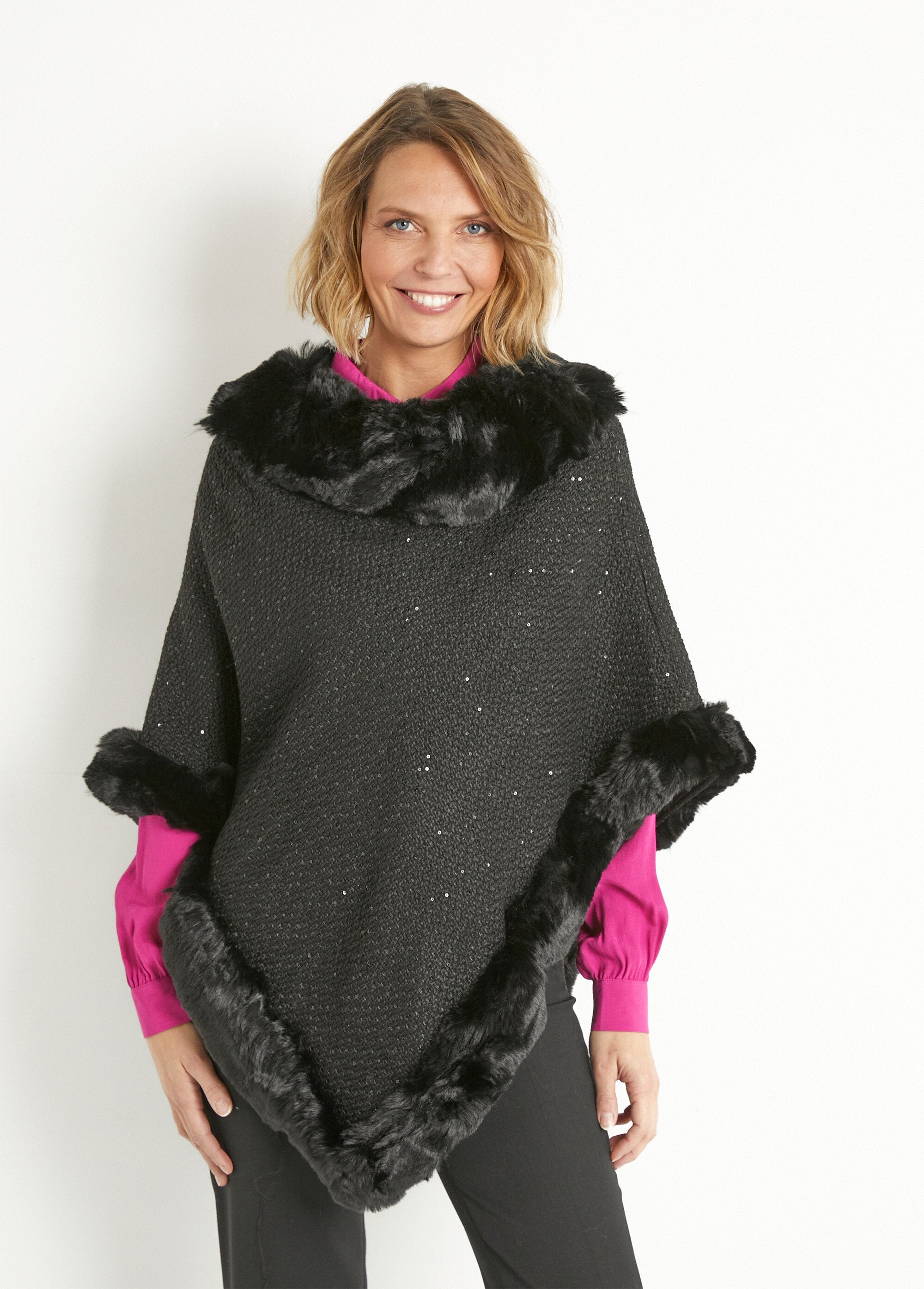 Poncho_with_fur_edge_and_sequined_mesh_Black_FA1_slim