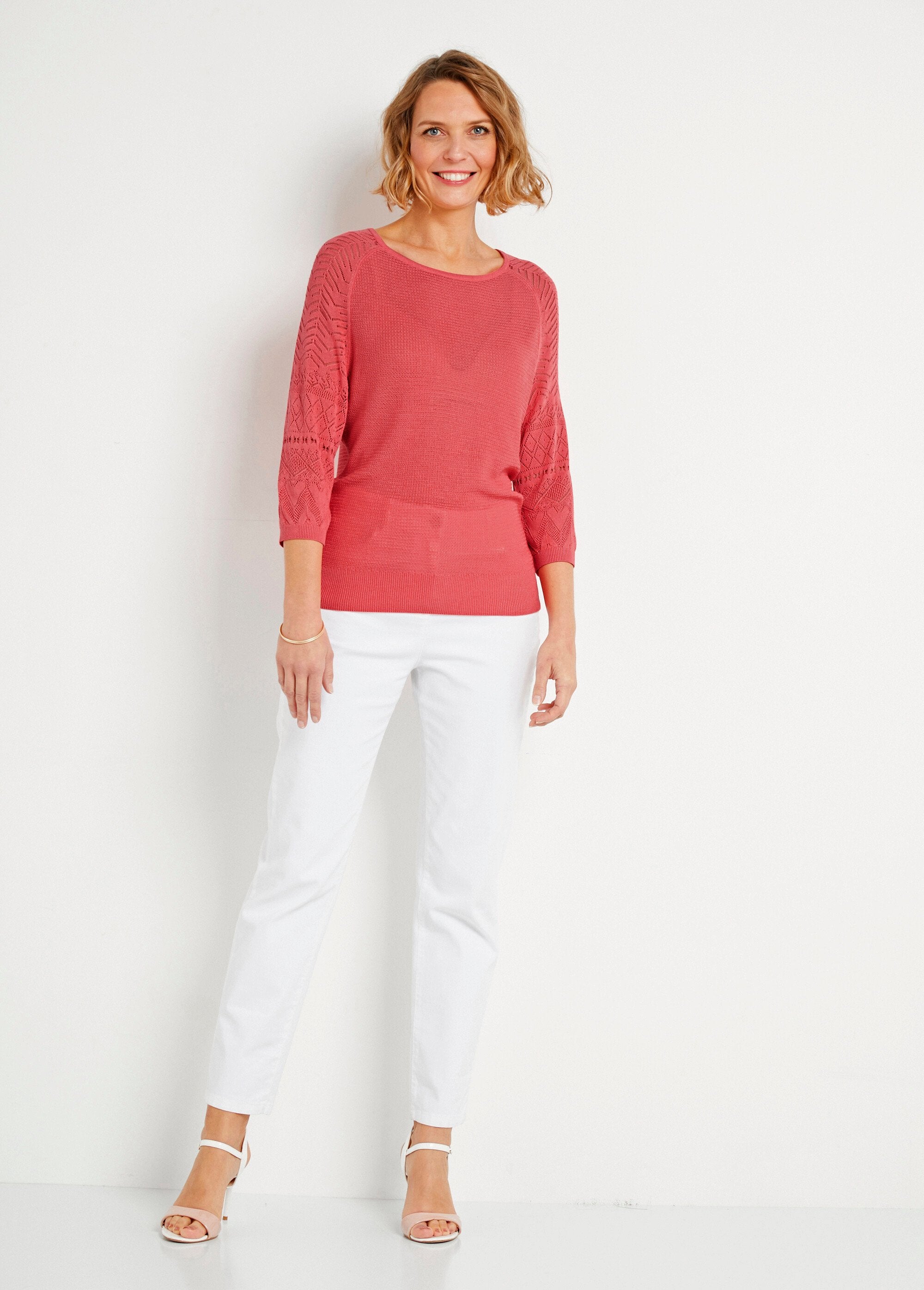 Lightweight_sweater_with_3/4_raglan_sleeves_and_round_neck_Coral_SF1_slim