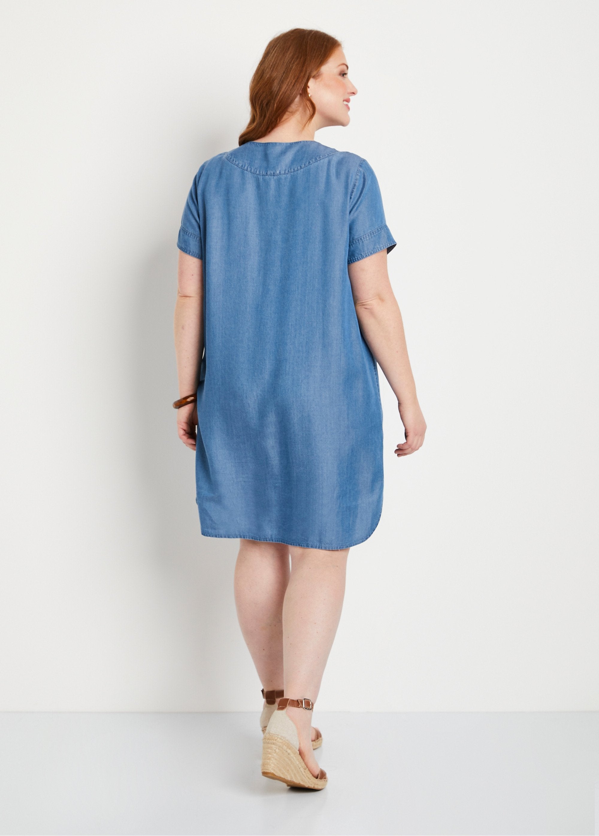 Short_straight_dress_in_lyocell_fabric_Blue_DO1_curvy