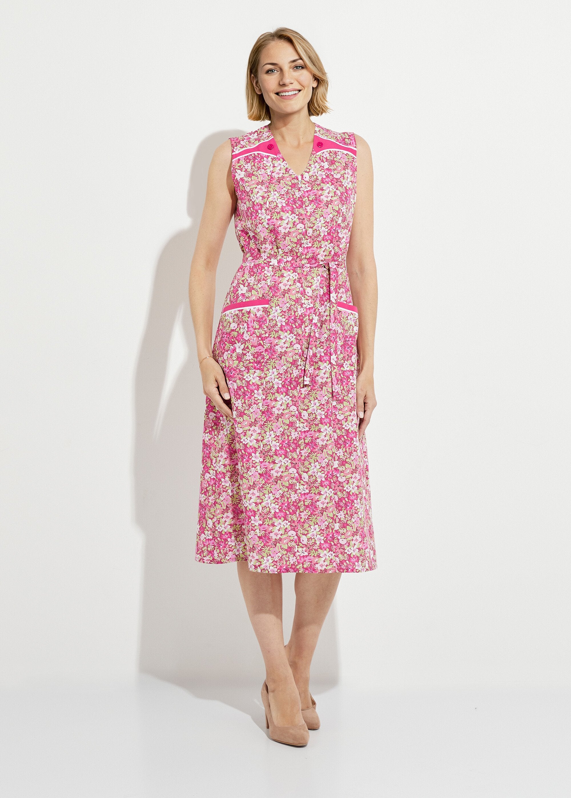 Floral_sleeveless_zipped_apron_Pink_FA1_slim