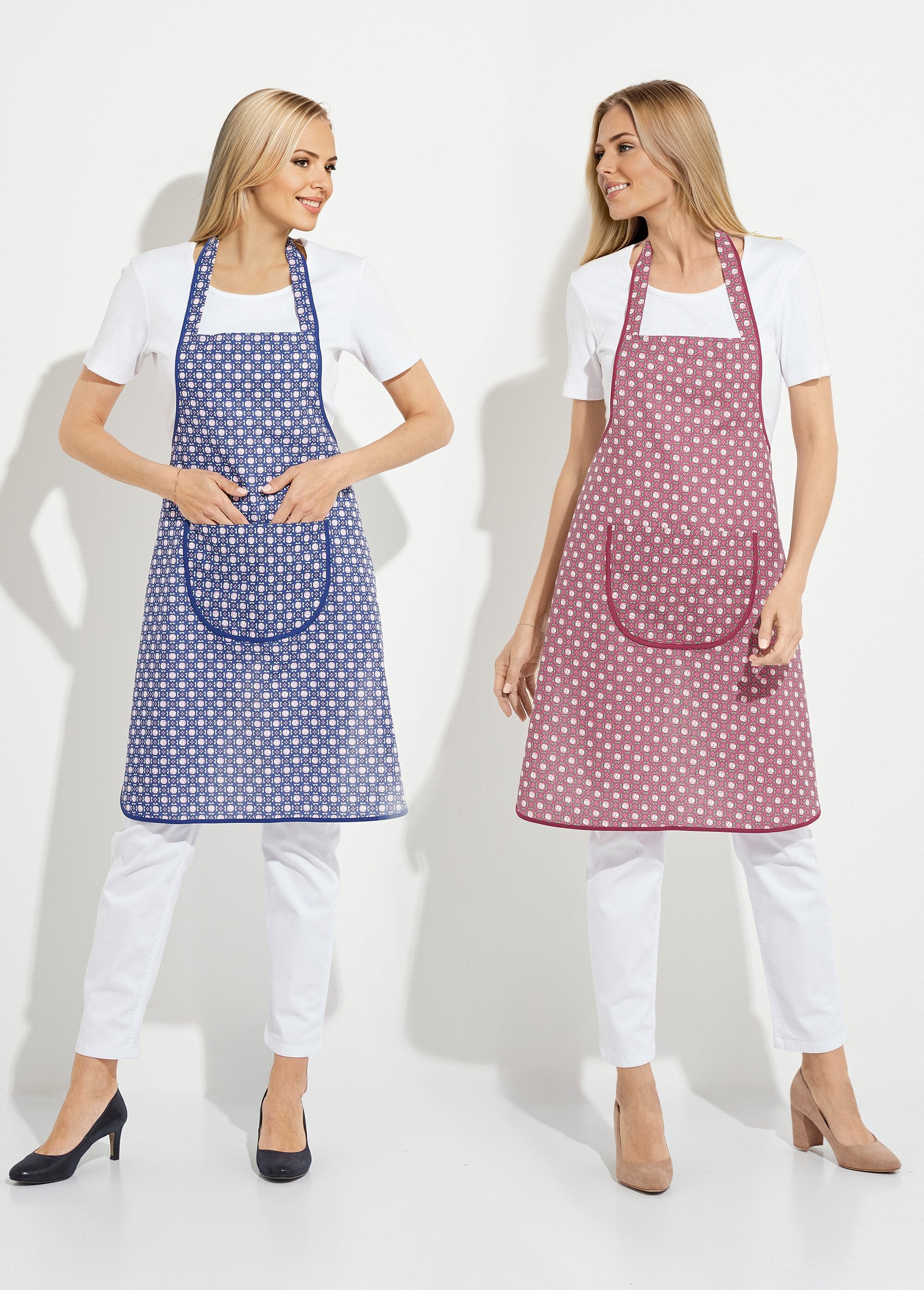 Cotton_printed_bib_aprons_-_set_of_2_Pink_Batch_FA1_slim