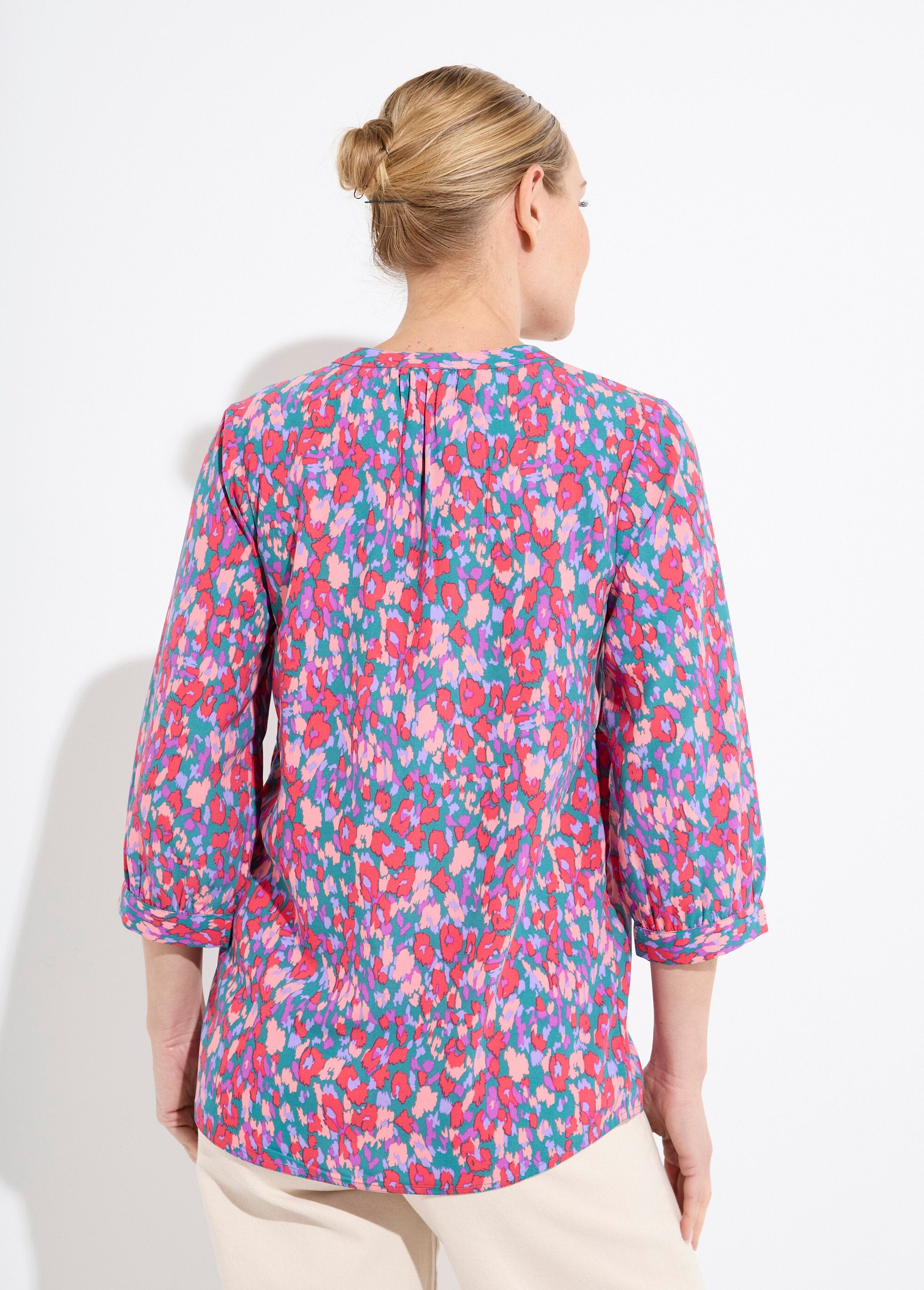 Loose-fitting_button-down_tunic_with_3/4-length_sleeves_Vert_et_rose_DO1_slim
