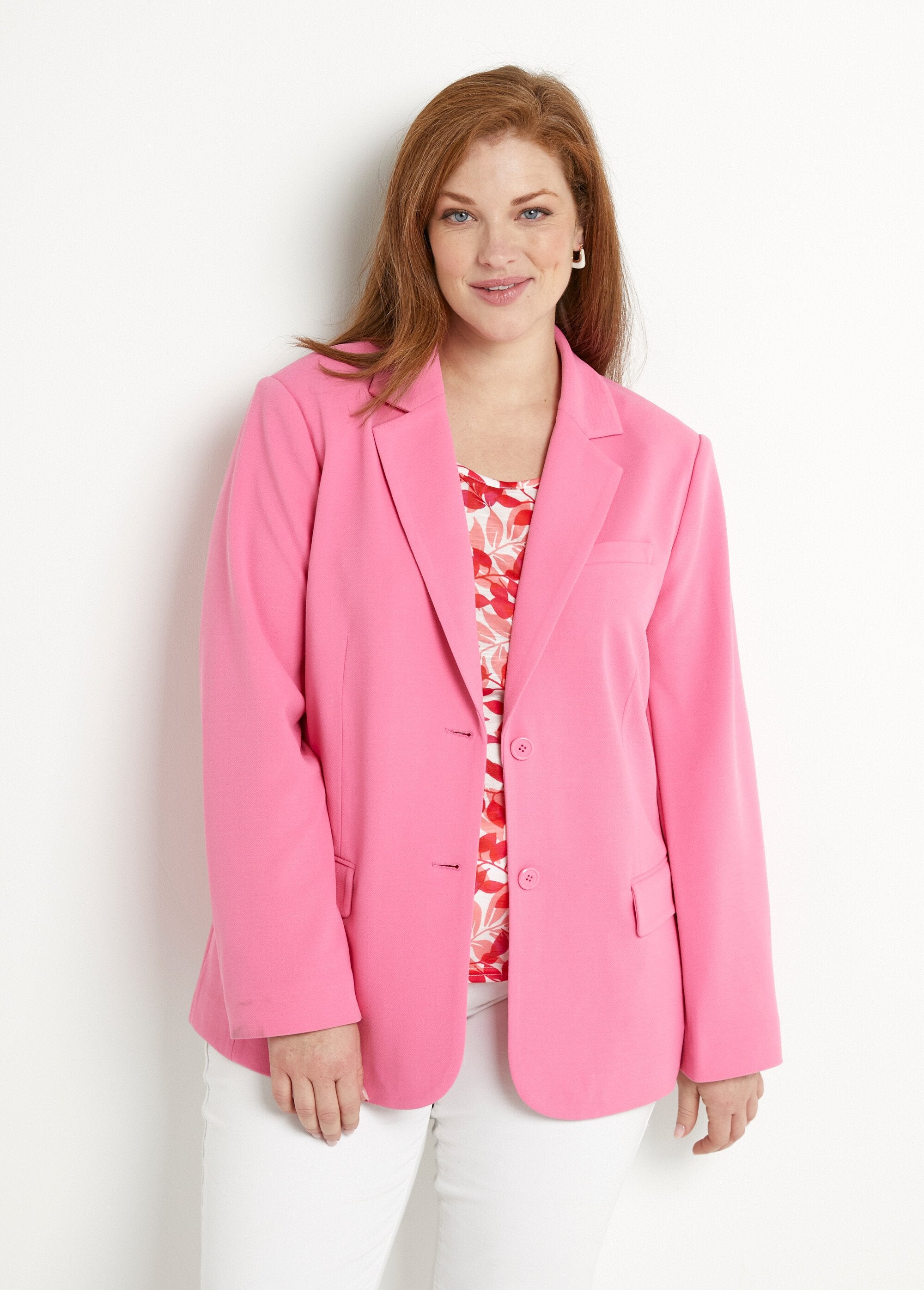 Straight_cut_plain_knit_blazer_jacket_Pink_FA1_curvy