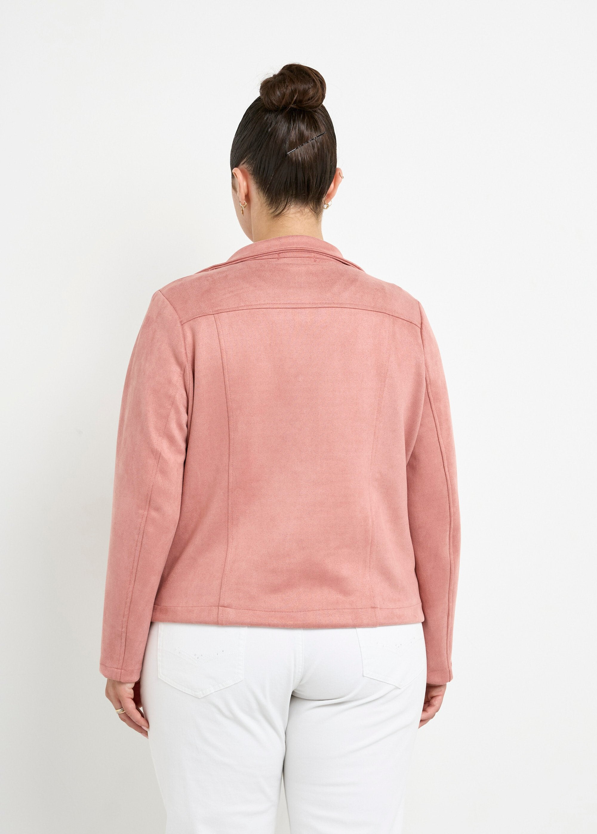 Suede_zip-up_biker_jacket_Powdery_pink_DO1_curvy