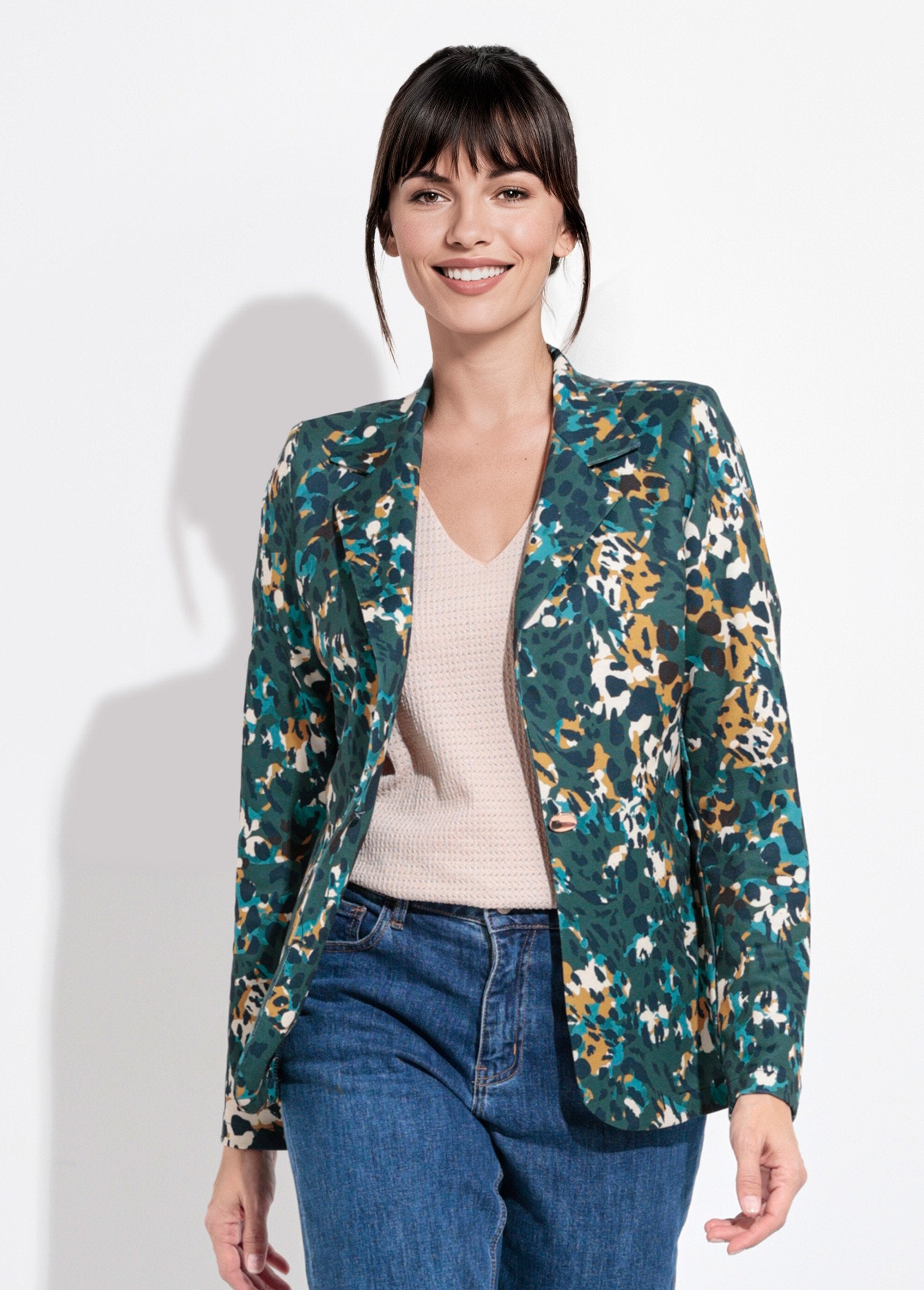 Arty_pattern_jacket_with_metal_jewel_button_Duck_and_yellow_FA1_slim
