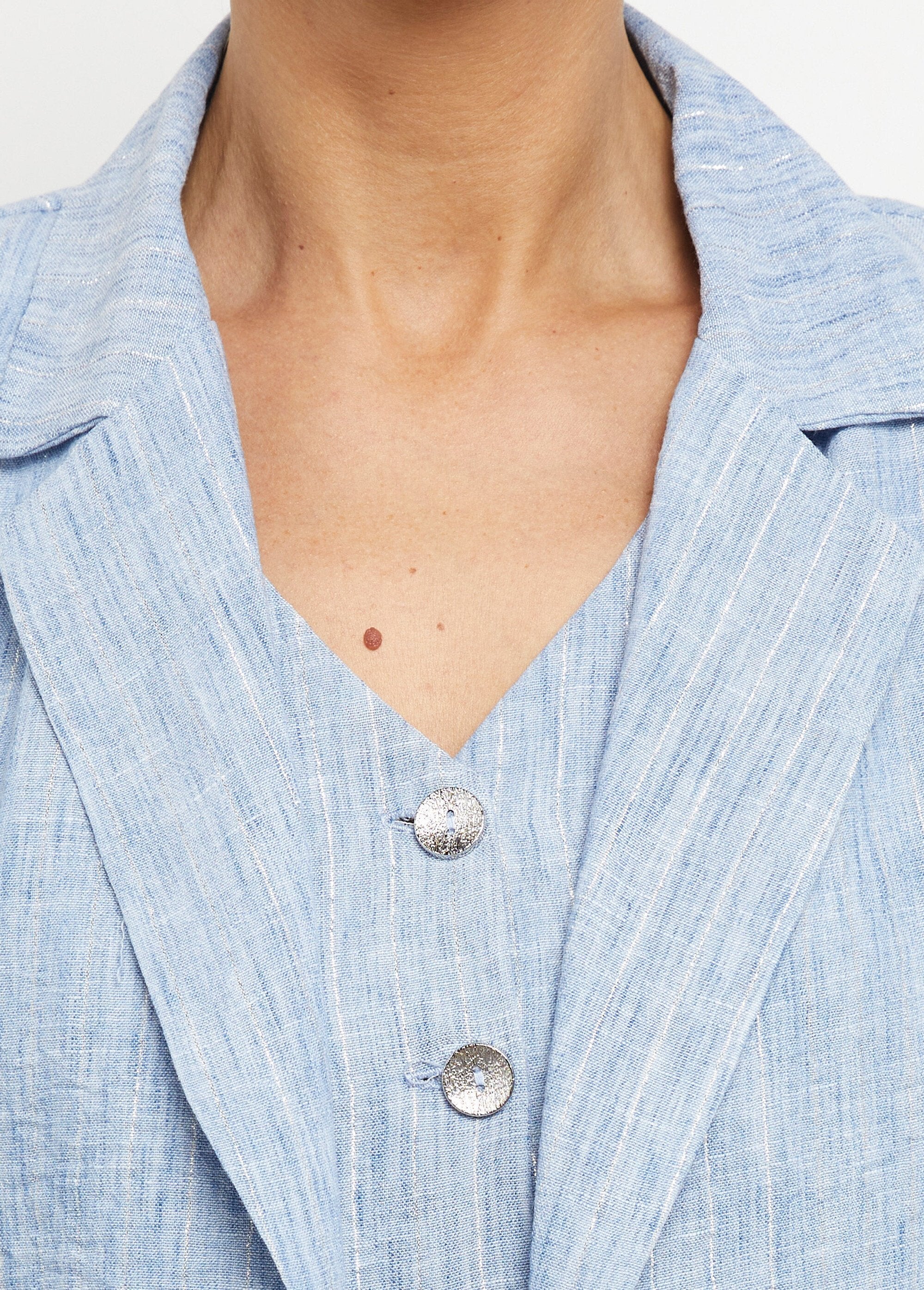 Striped_tailored_jacket,_irregular_appearance_Blue_DE2_slim